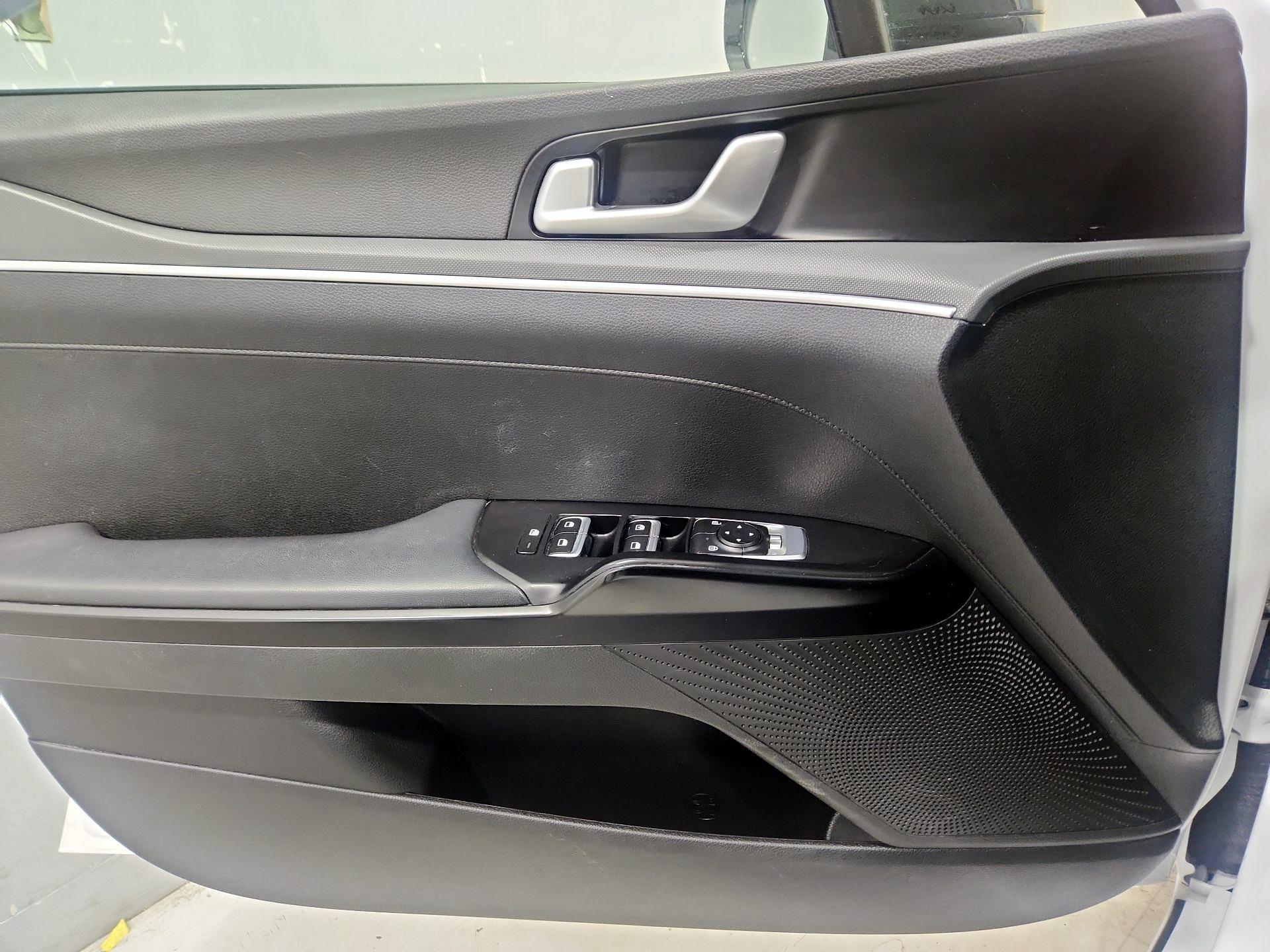 Thumbnail: 2024 Kia K5 - 12