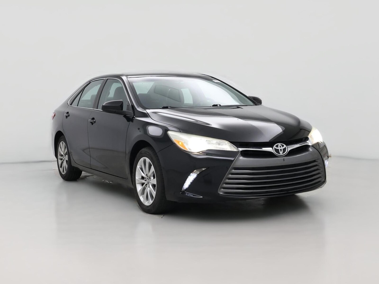 2016 Toyota Camry XLE