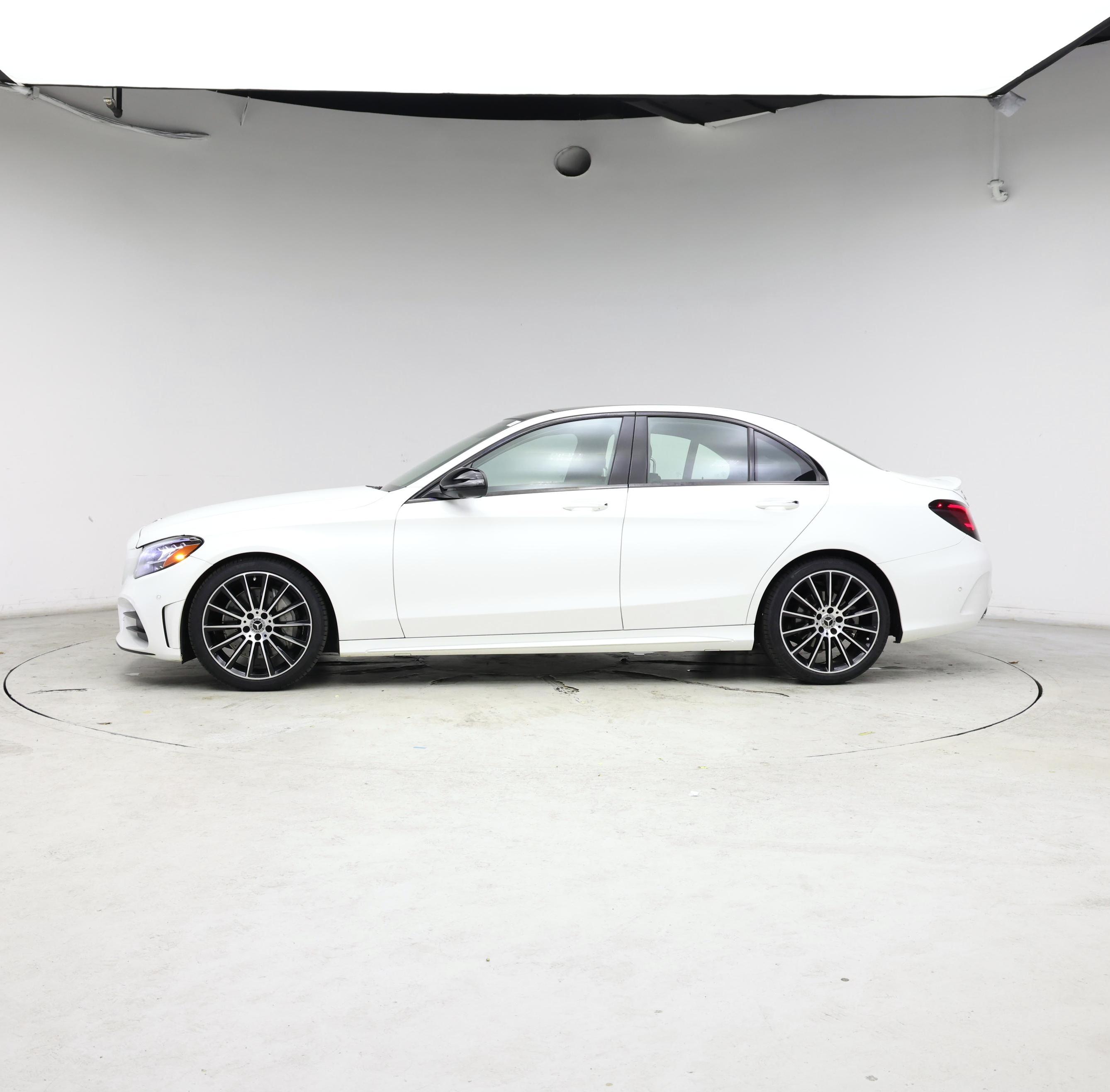 Thumbnail: 2020 Mercedes-Benz C-Class - 3