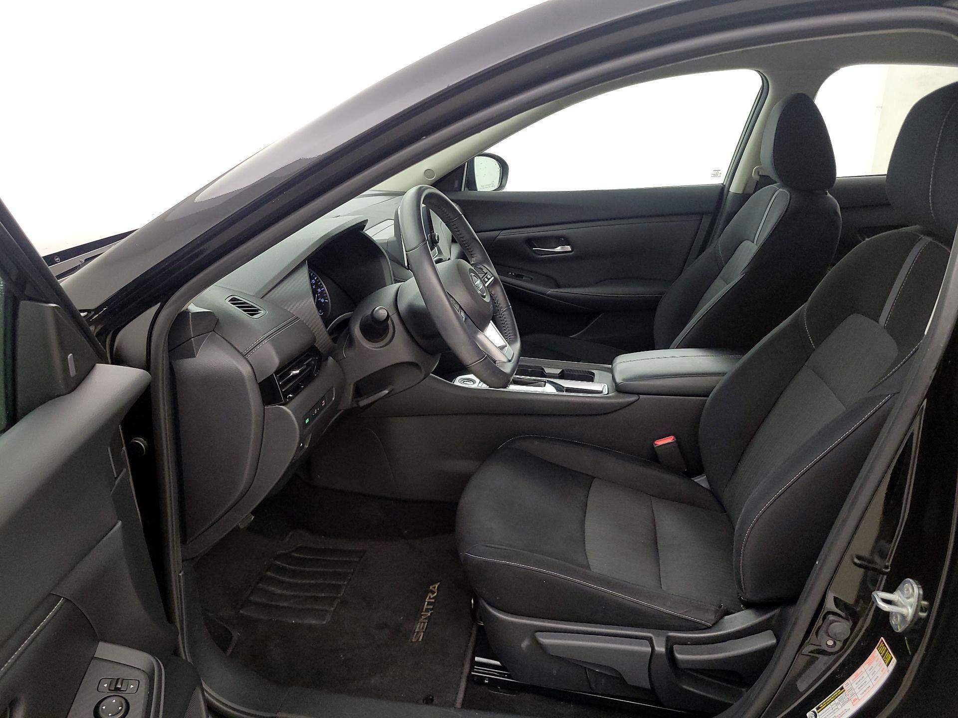 Thumbnail: 2020 Nissan Sentra - 11