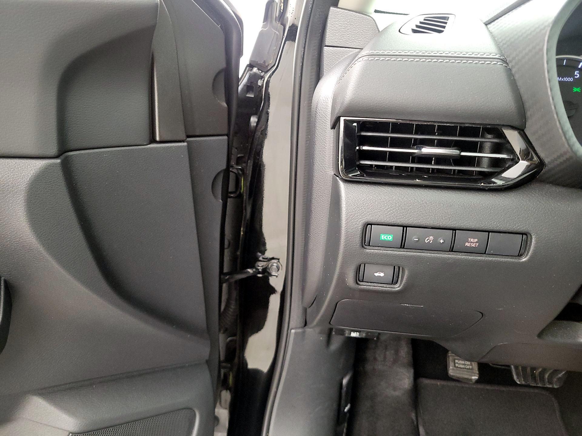 Thumbnail: 2020 Nissan Sentra - 13