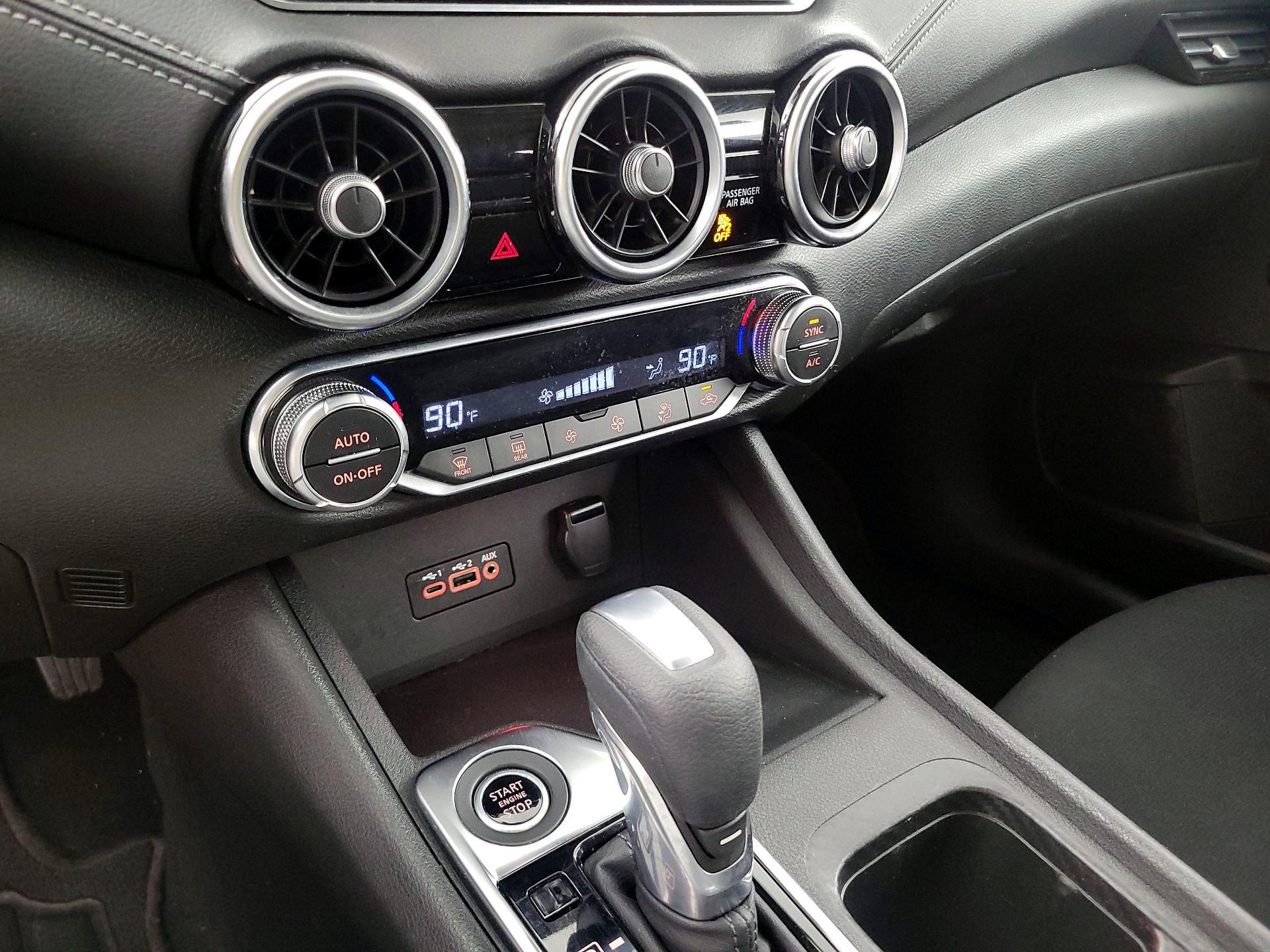 Thumbnail: 2020 Nissan Sentra - 16