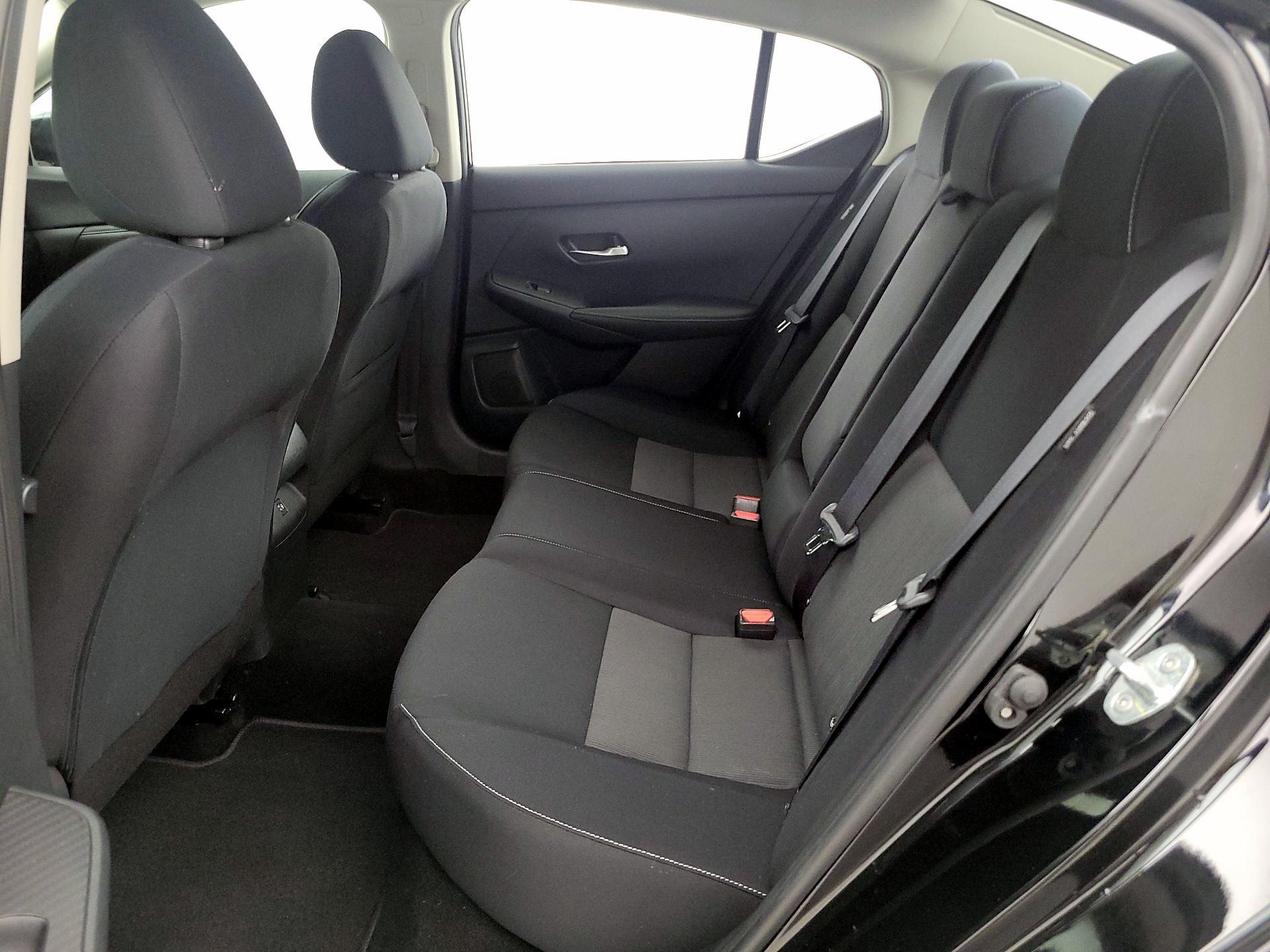 Thumbnail: 2020 Nissan Sentra - 19