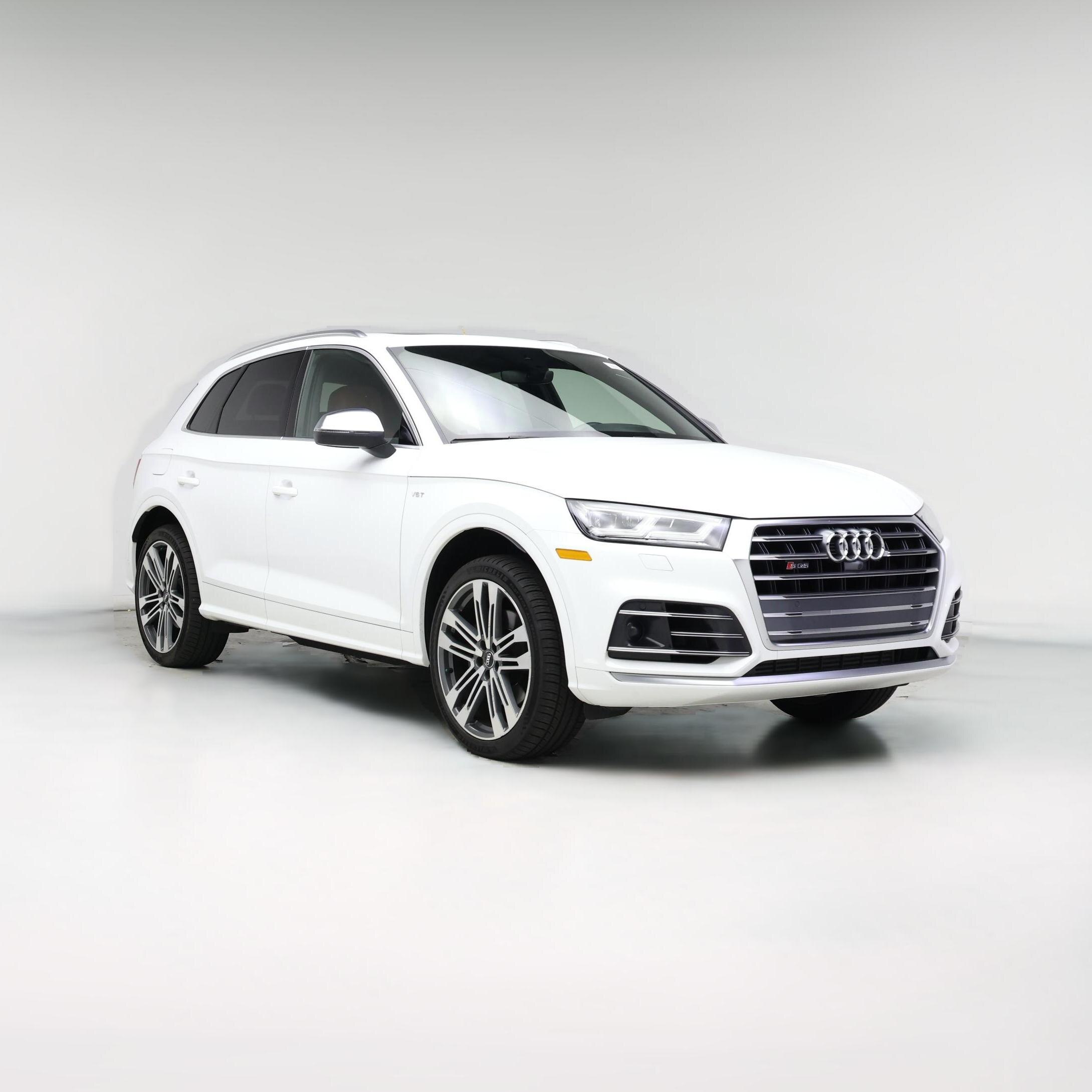 Thumbnail: 2018 Audi SQ5 - 1