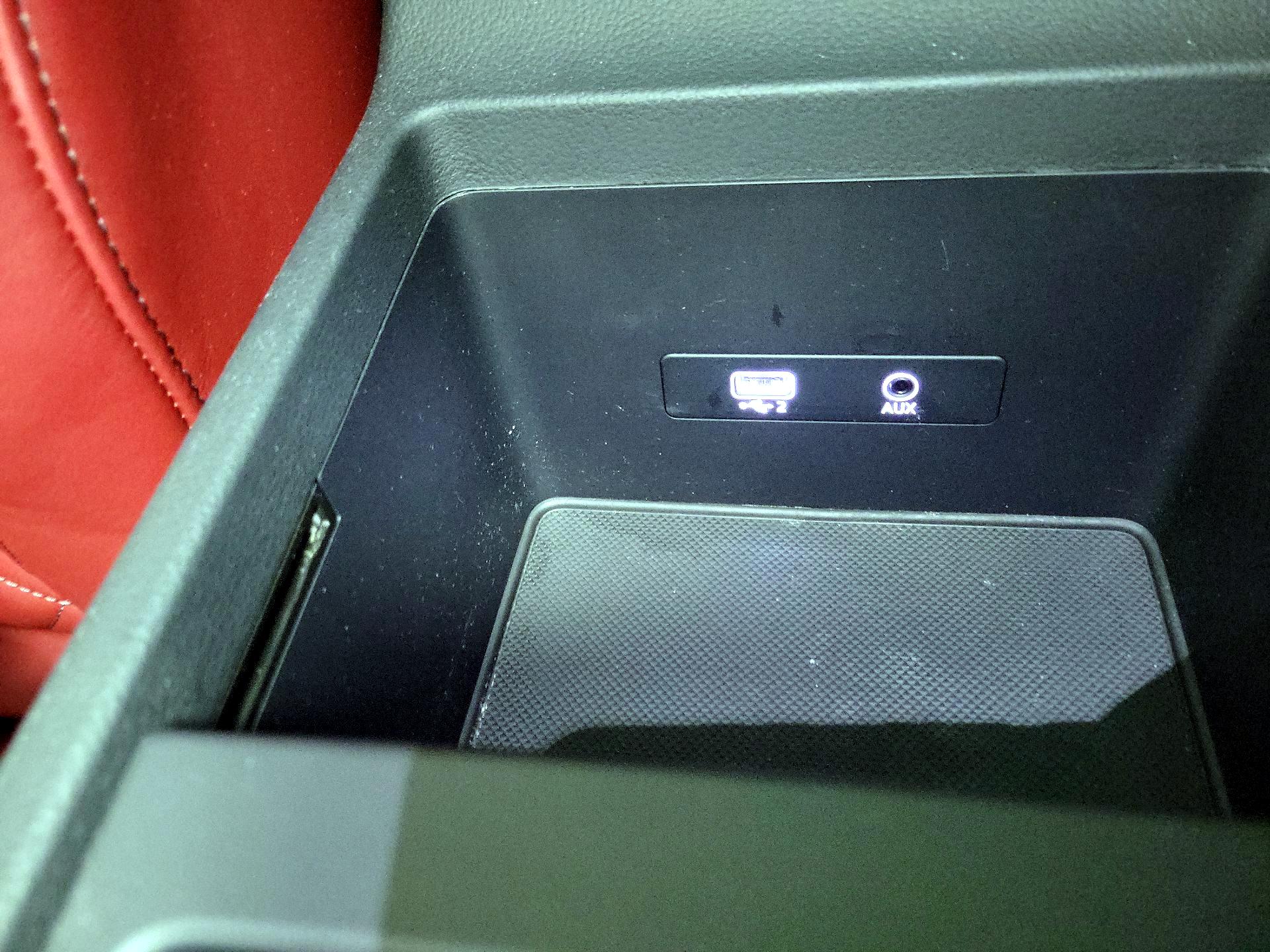 Thumbnail: 2018 Audi SQ5 - 19