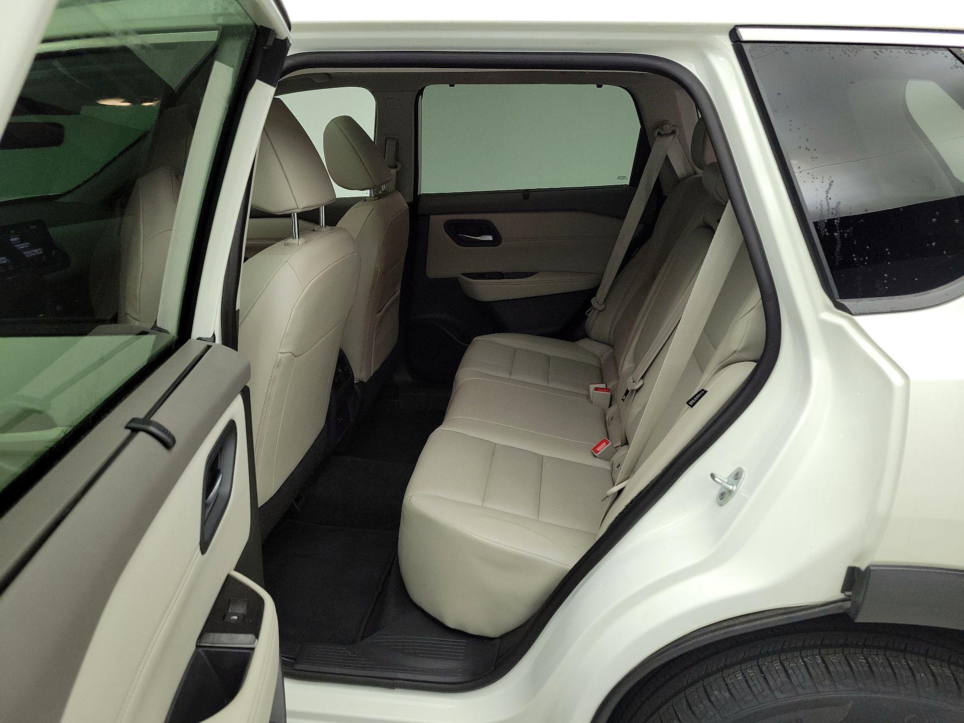 Thumbnail: 2023 Nissan Rogue - 20