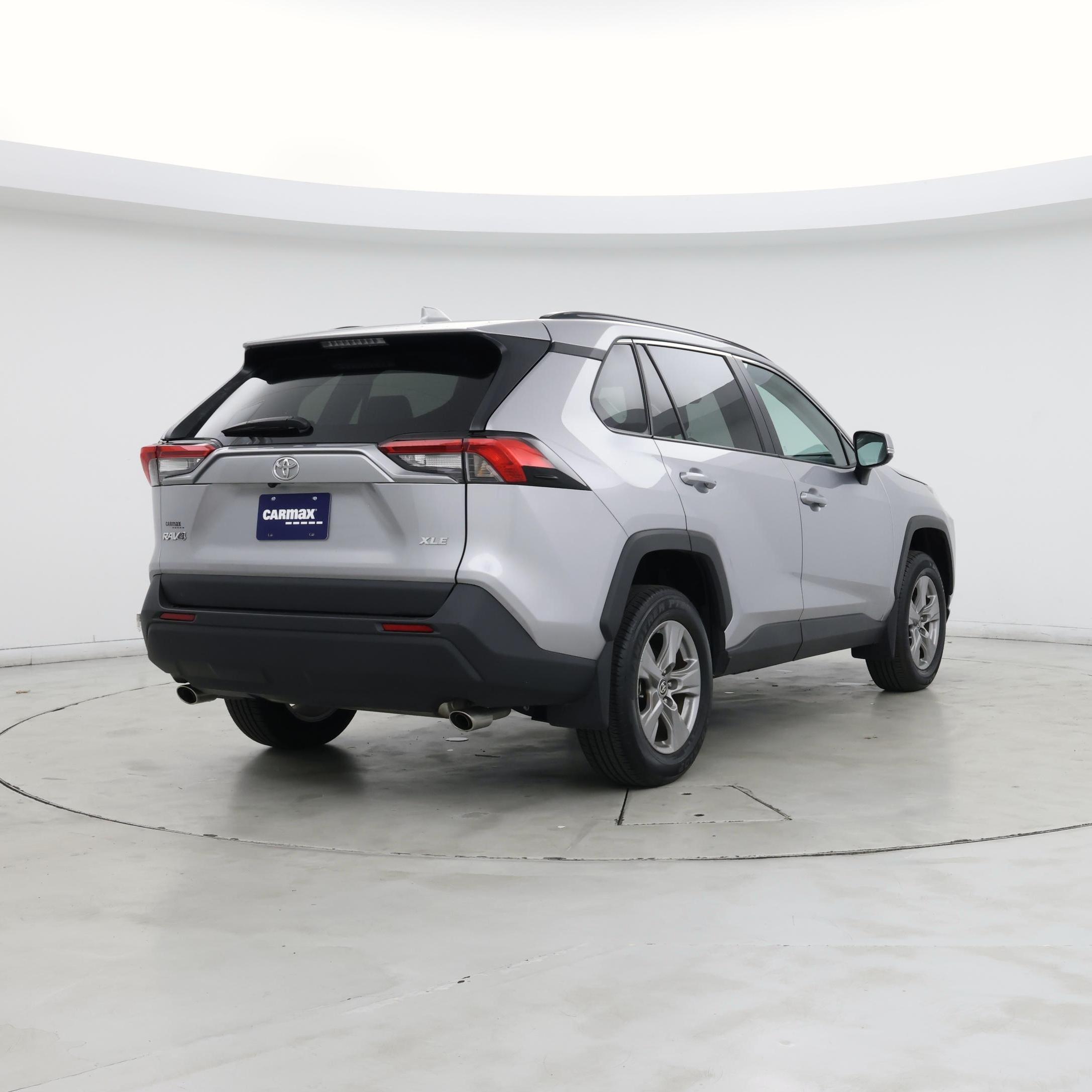 Thumbnail: 2024 Toyota RAV4 - 8