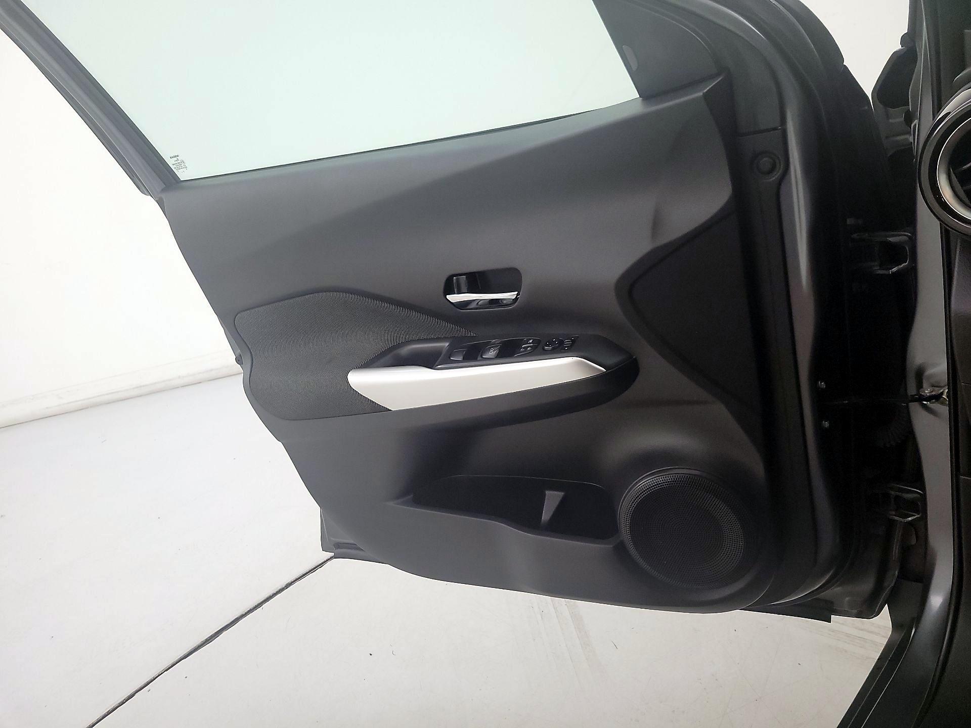 Thumbnail: 2020 Nissan Kicks - 12