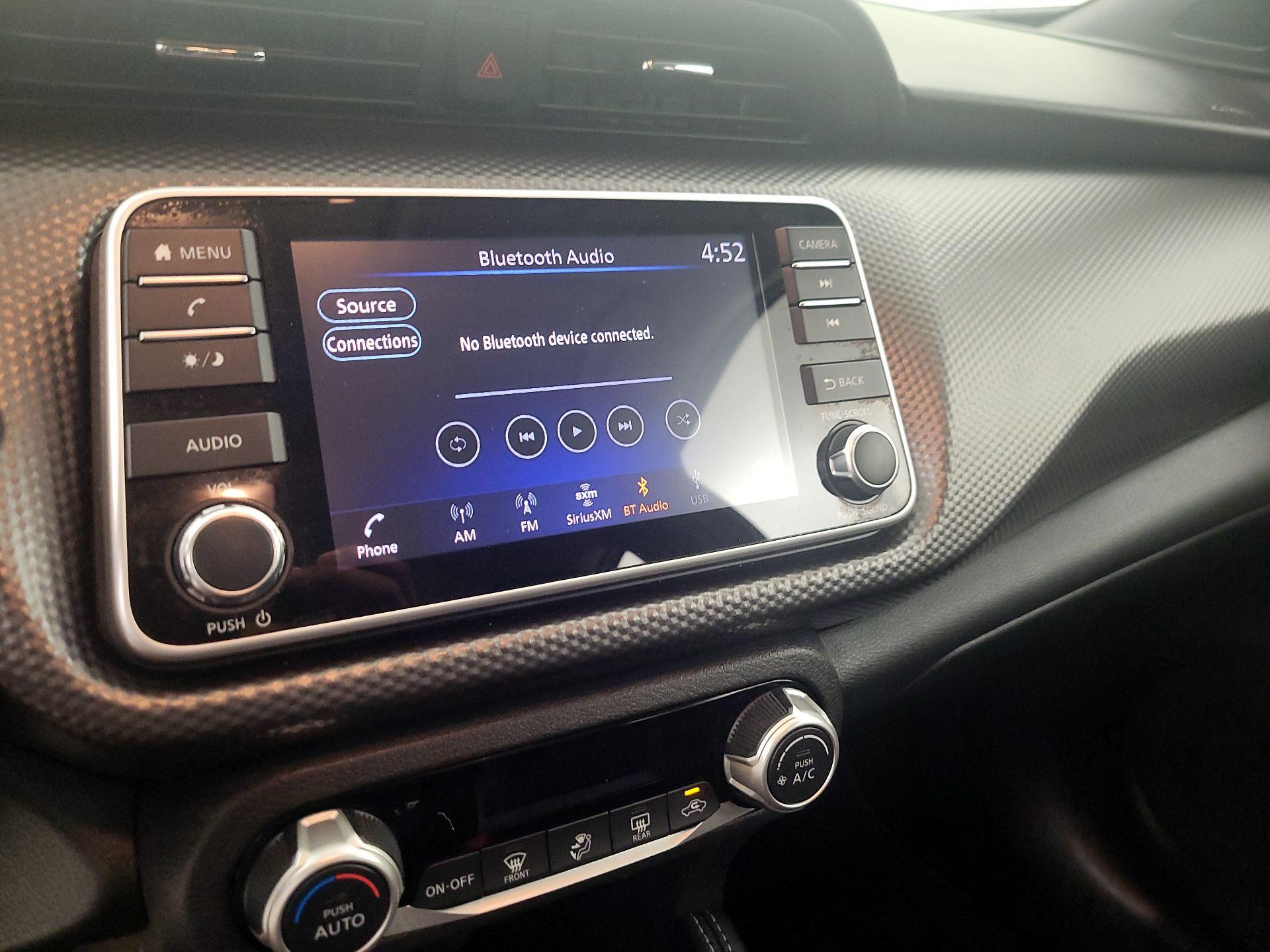 Thumbnail: 2020 Nissan Kicks - 14