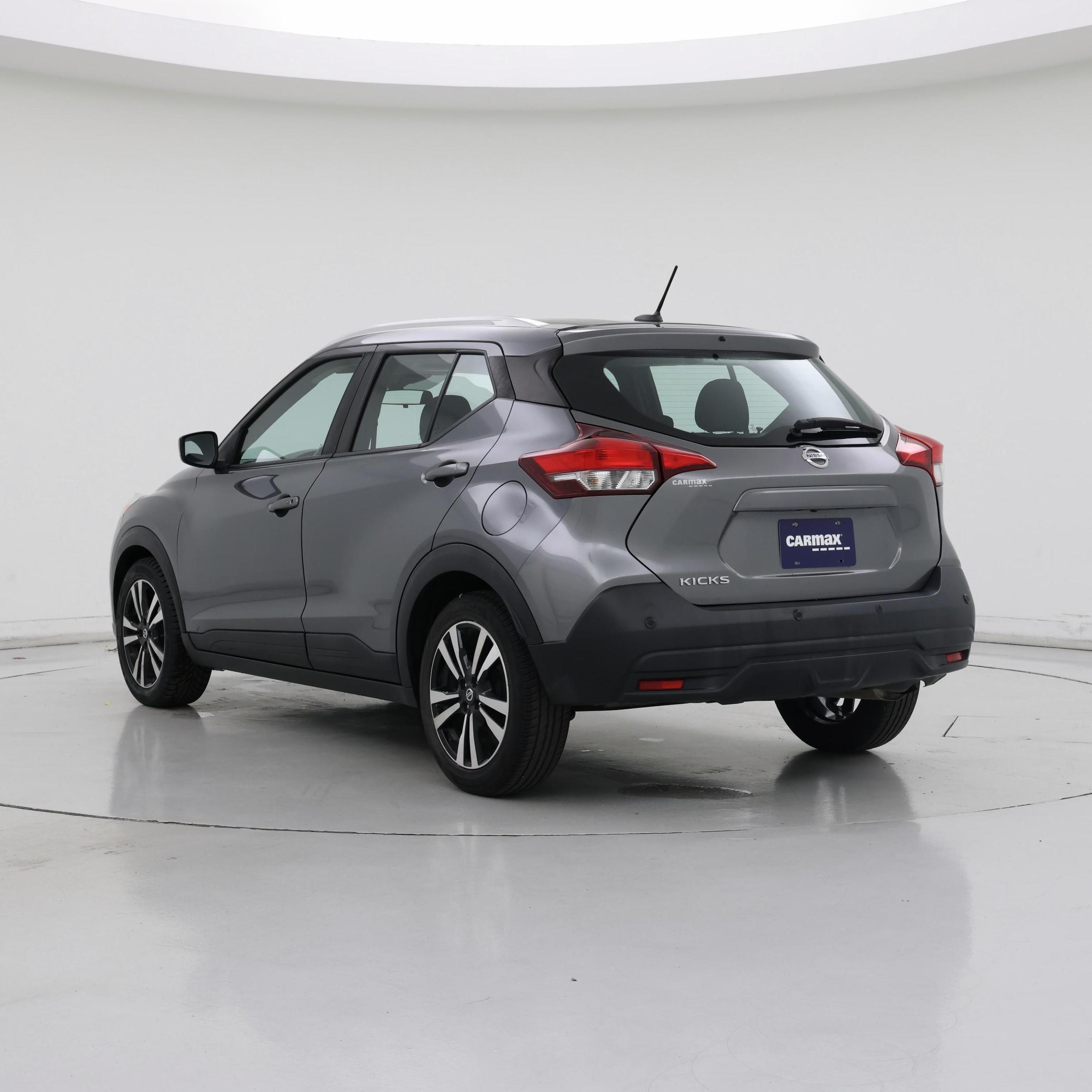 Thumbnail: 2020 Nissan Kicks - 2