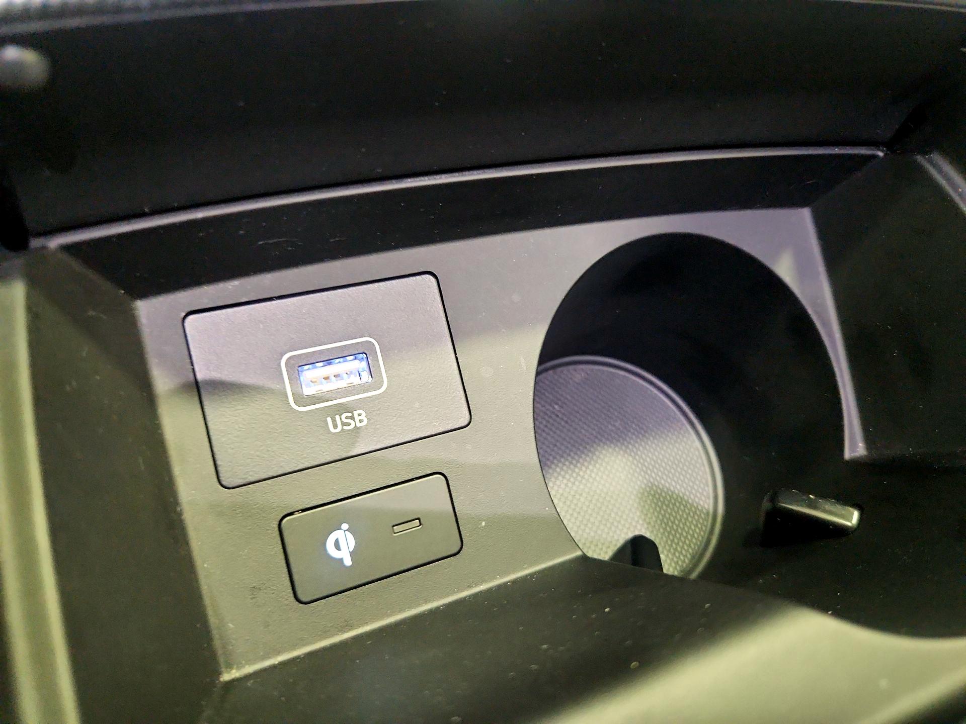 Thumbnail: 2022 Hyundai Santa Fe - 19