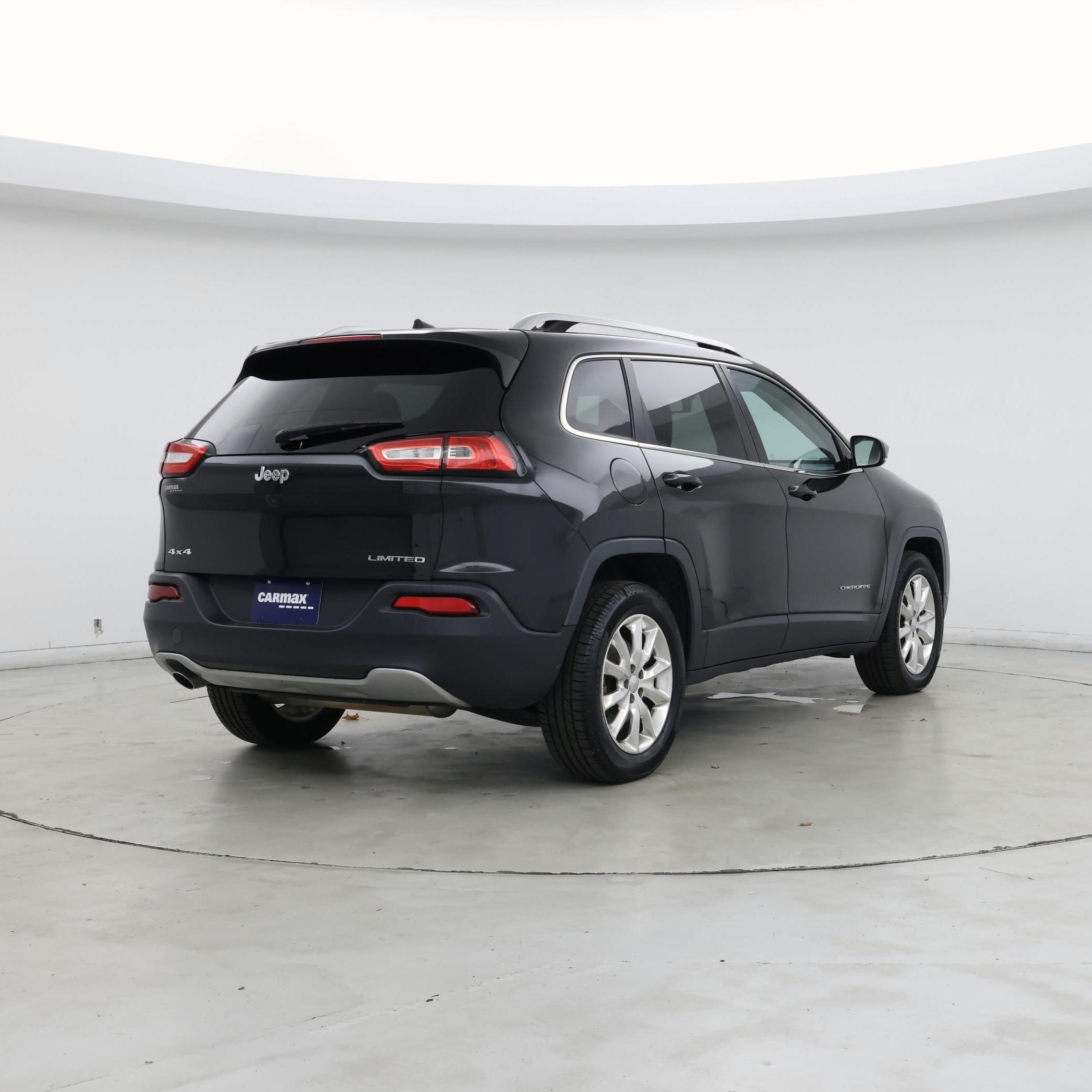 Thumbnail: 2016 Jeep Cherokee - 8