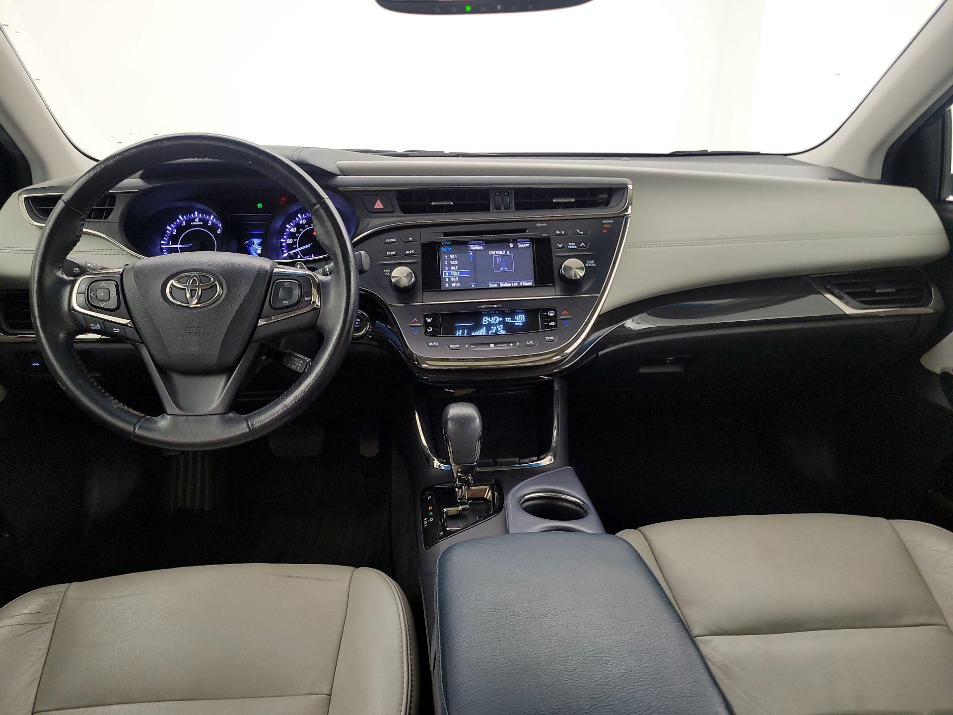 Thumbnail: 2015 Toyota Avalon - 9