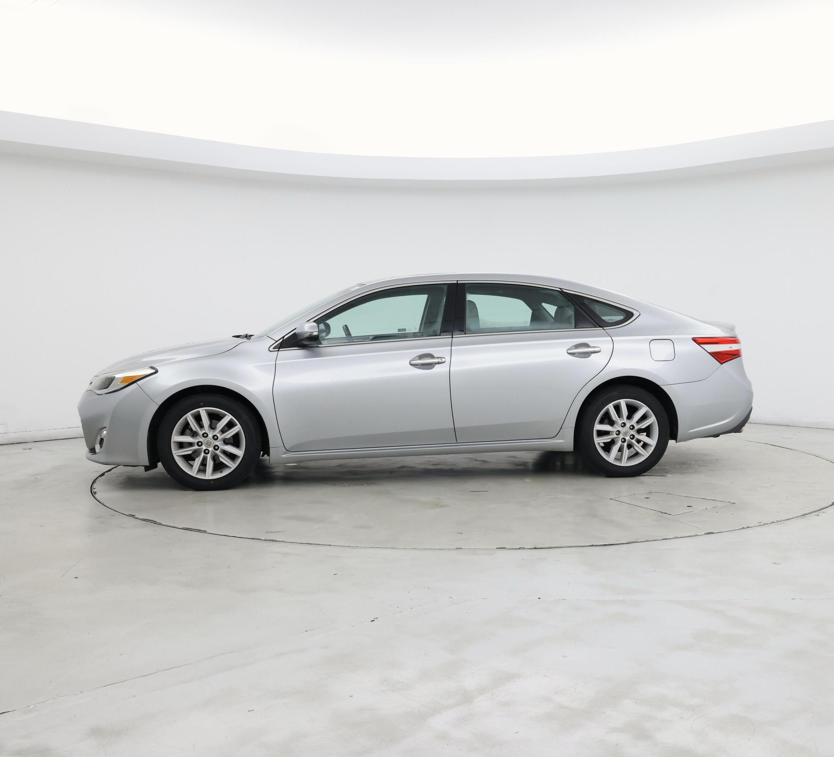 Thumbnail: 2015 Toyota Avalon - 3