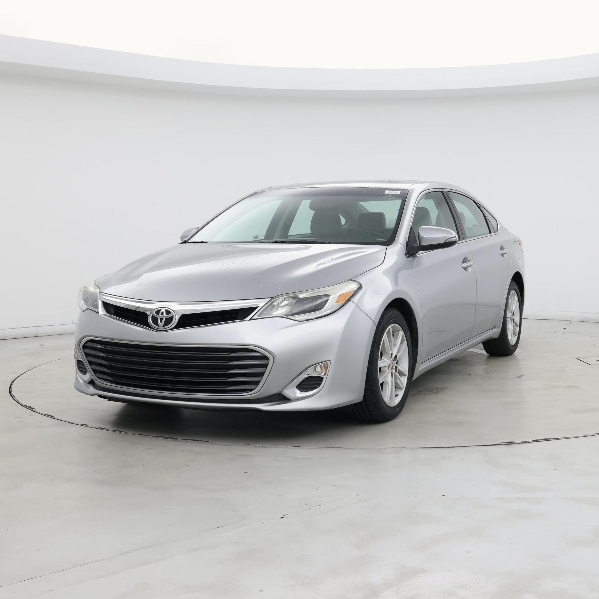 Thumbnail: 2015 Toyota Avalon - 4