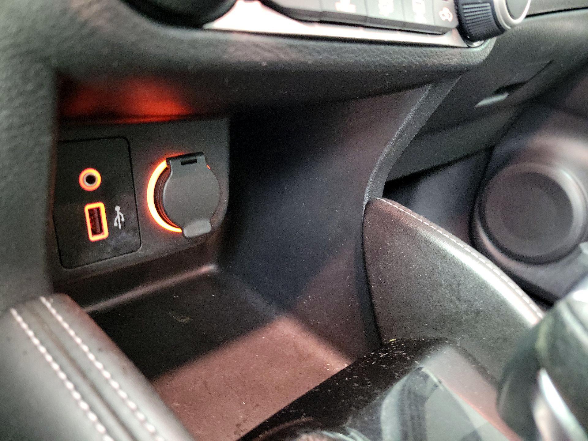 Thumbnail: 2019 Nissan Kicks - 18