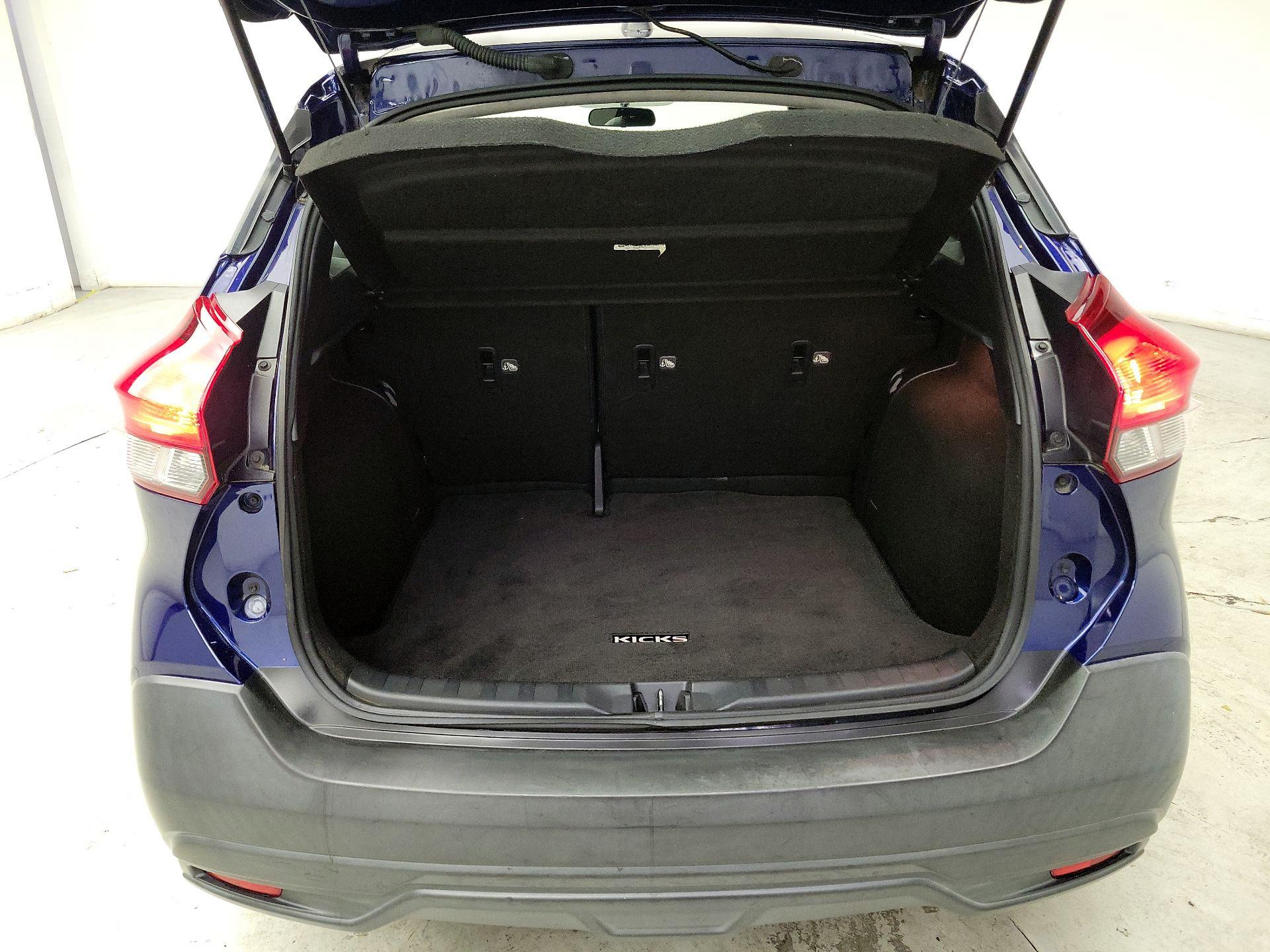 Thumbnail: 2019 Nissan Kicks - 20