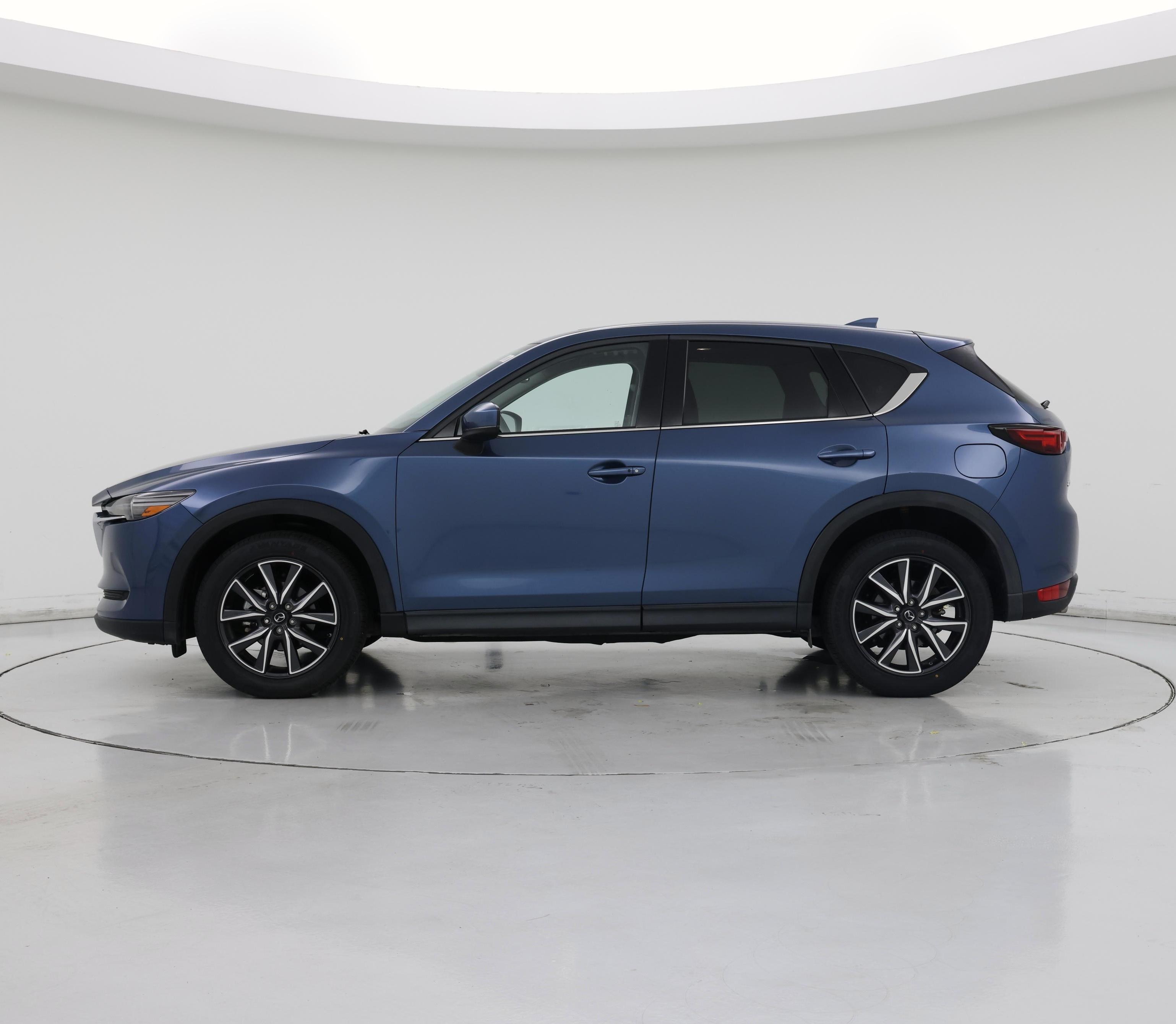Thumbnail: 2017 Mazda CX-5 - 3