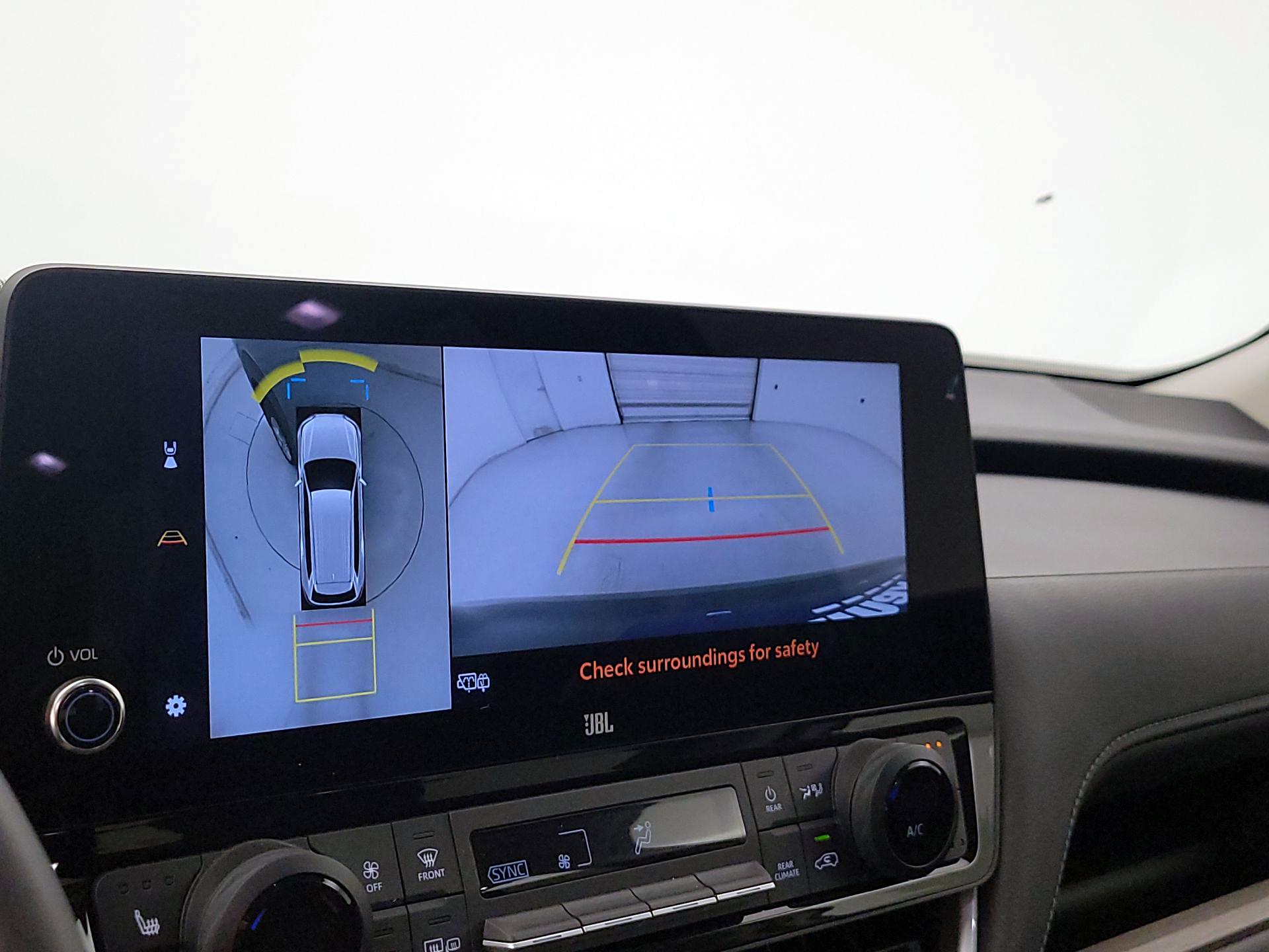 Thumbnail: 2025 Toyota Grand Highlander - 15