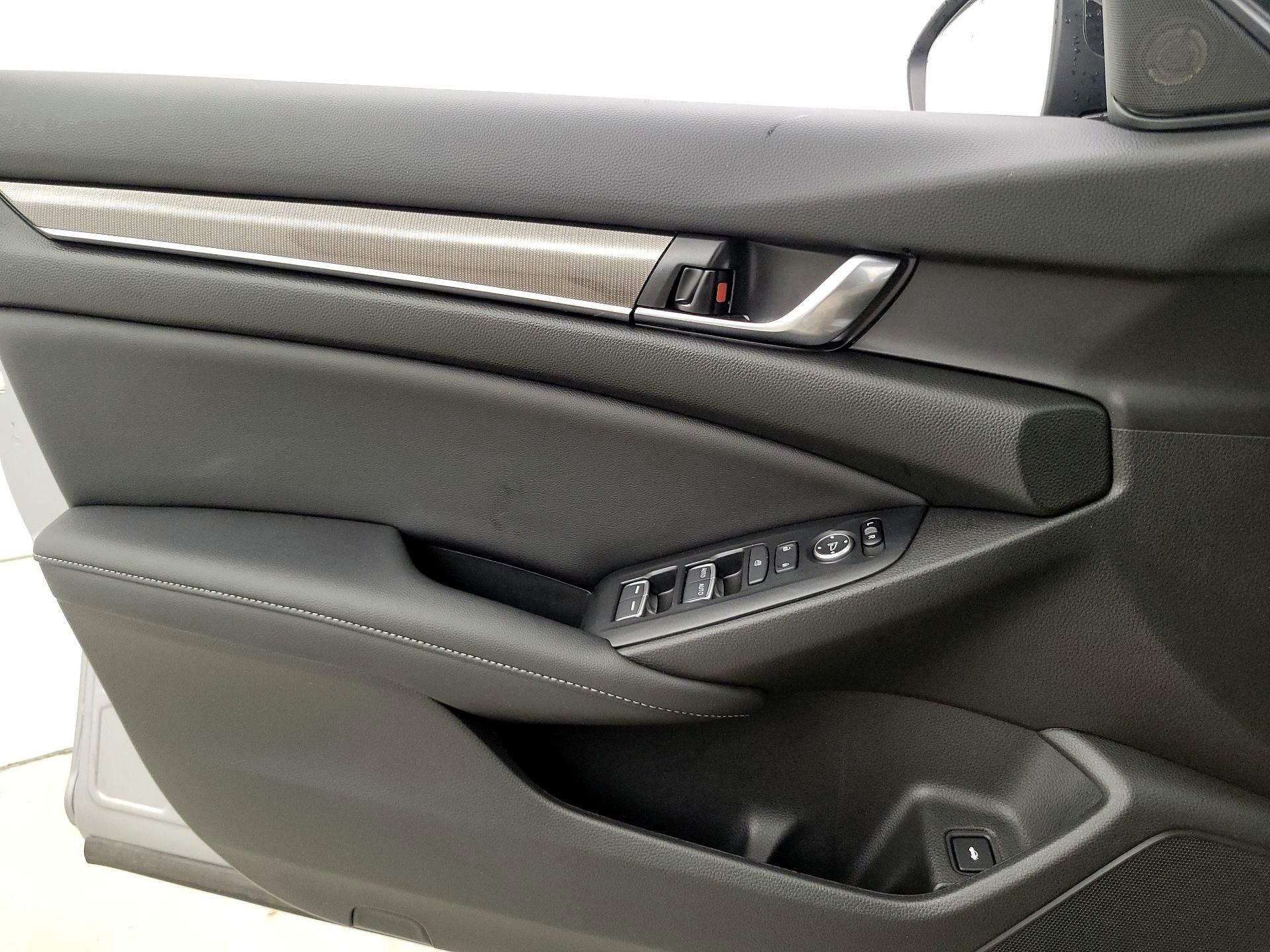 Thumbnail: 2022 Honda Accord - 12