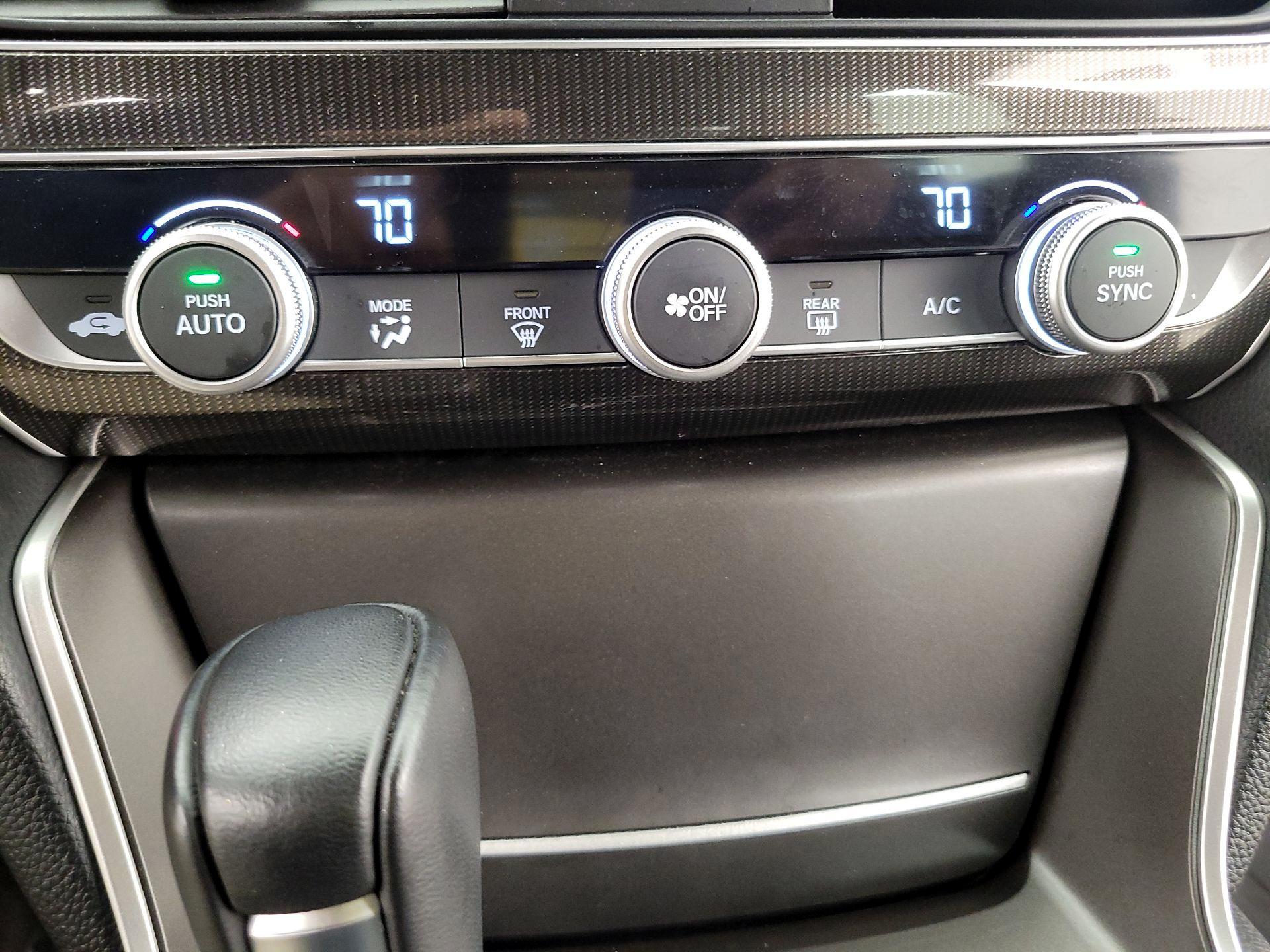 Thumbnail: 2022 Honda Accord - 16