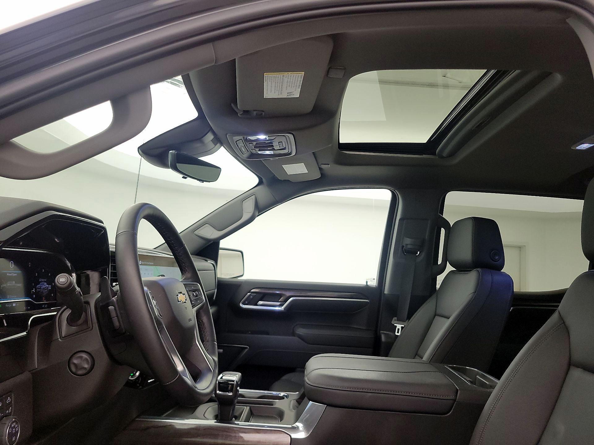 Thumbnail: 2025 Chevrolet Silverado 1500 - 20