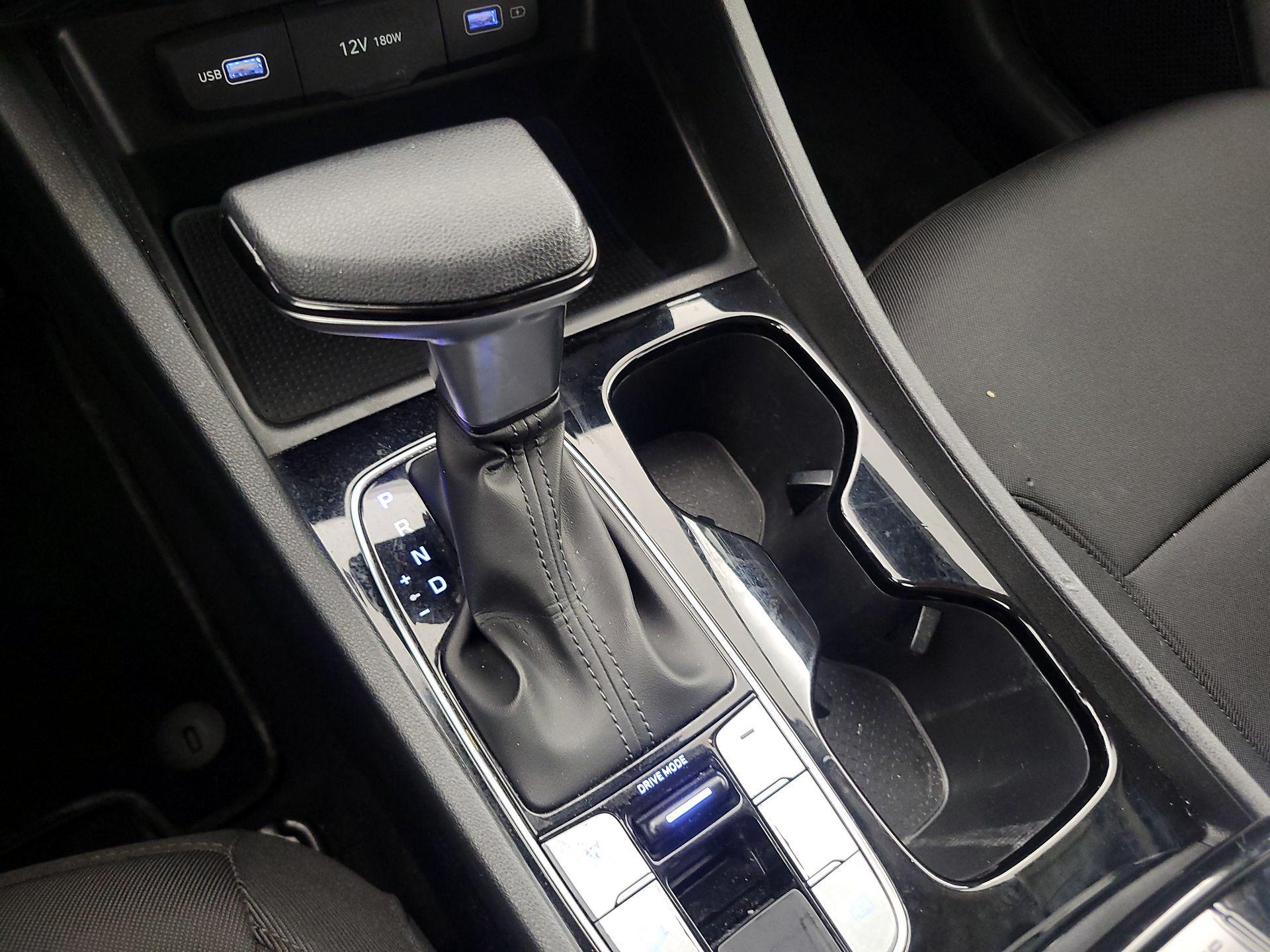 Thumbnail: 2022 Hyundai Tucson - 17