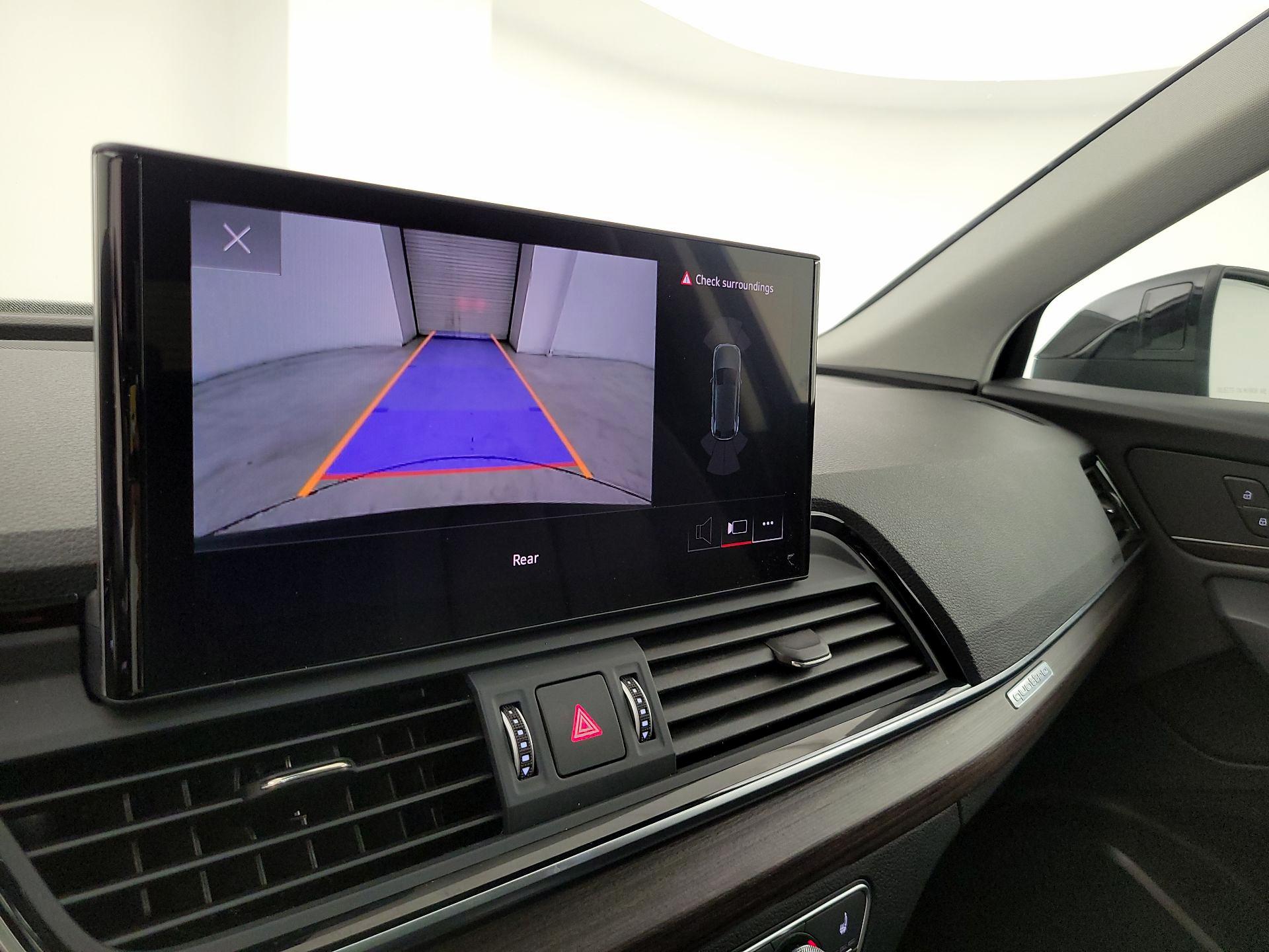 Thumbnail: 2023 Audi Q5 - 14