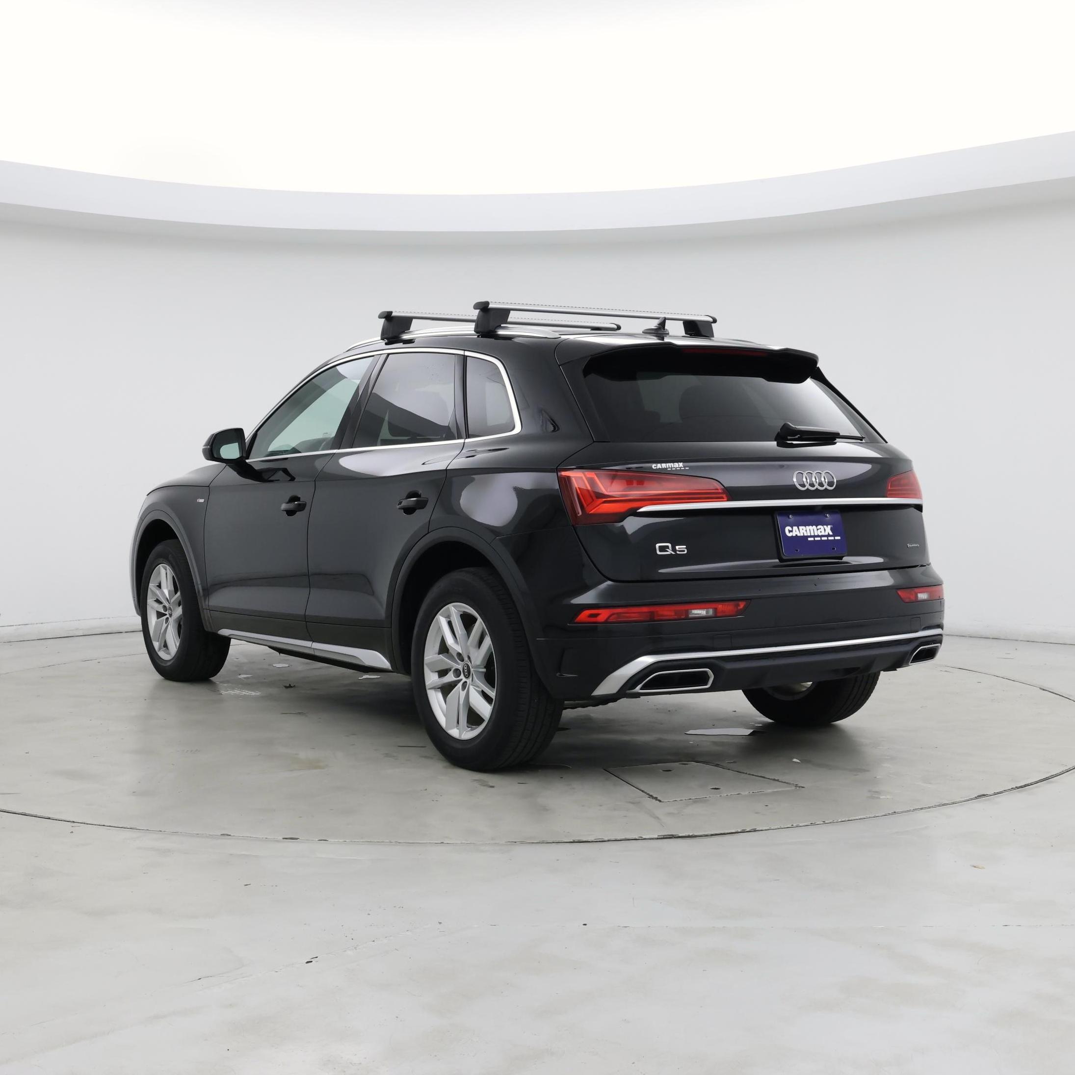 Thumbnail: 2023 Audi Q5 - 2
