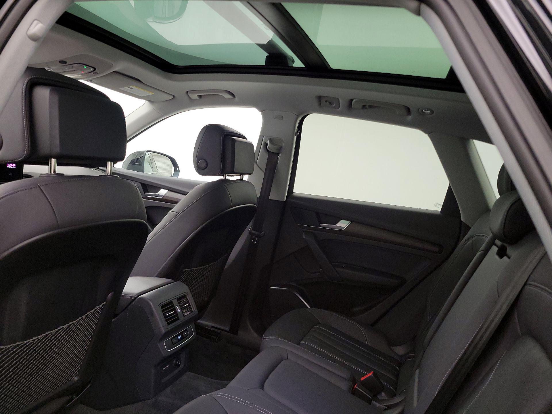 Thumbnail: 2023 Audi Q5 - 19