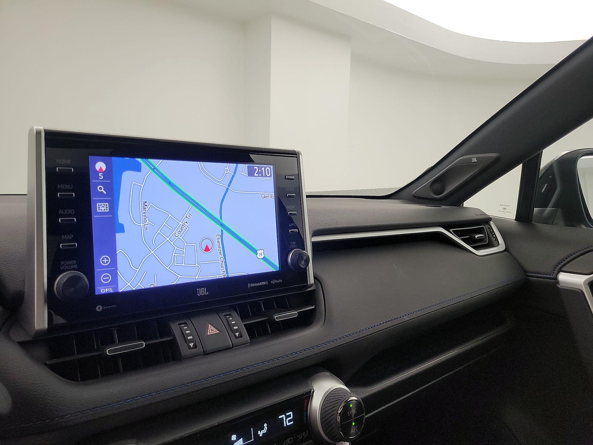 Thumbnail: 2022 Toyota RAV4 - 14