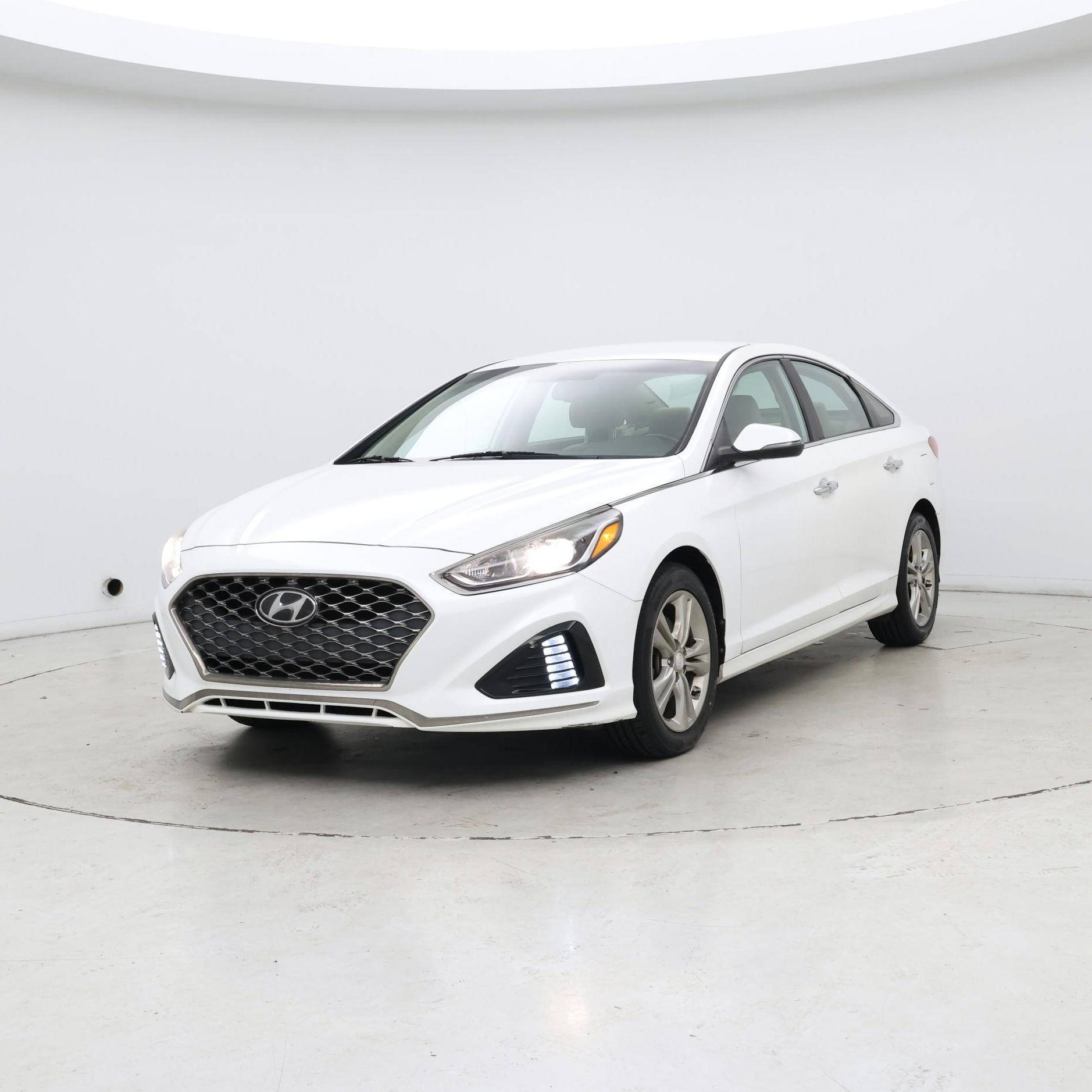Thumbnail: 2019 Hyundai Sonata - 4