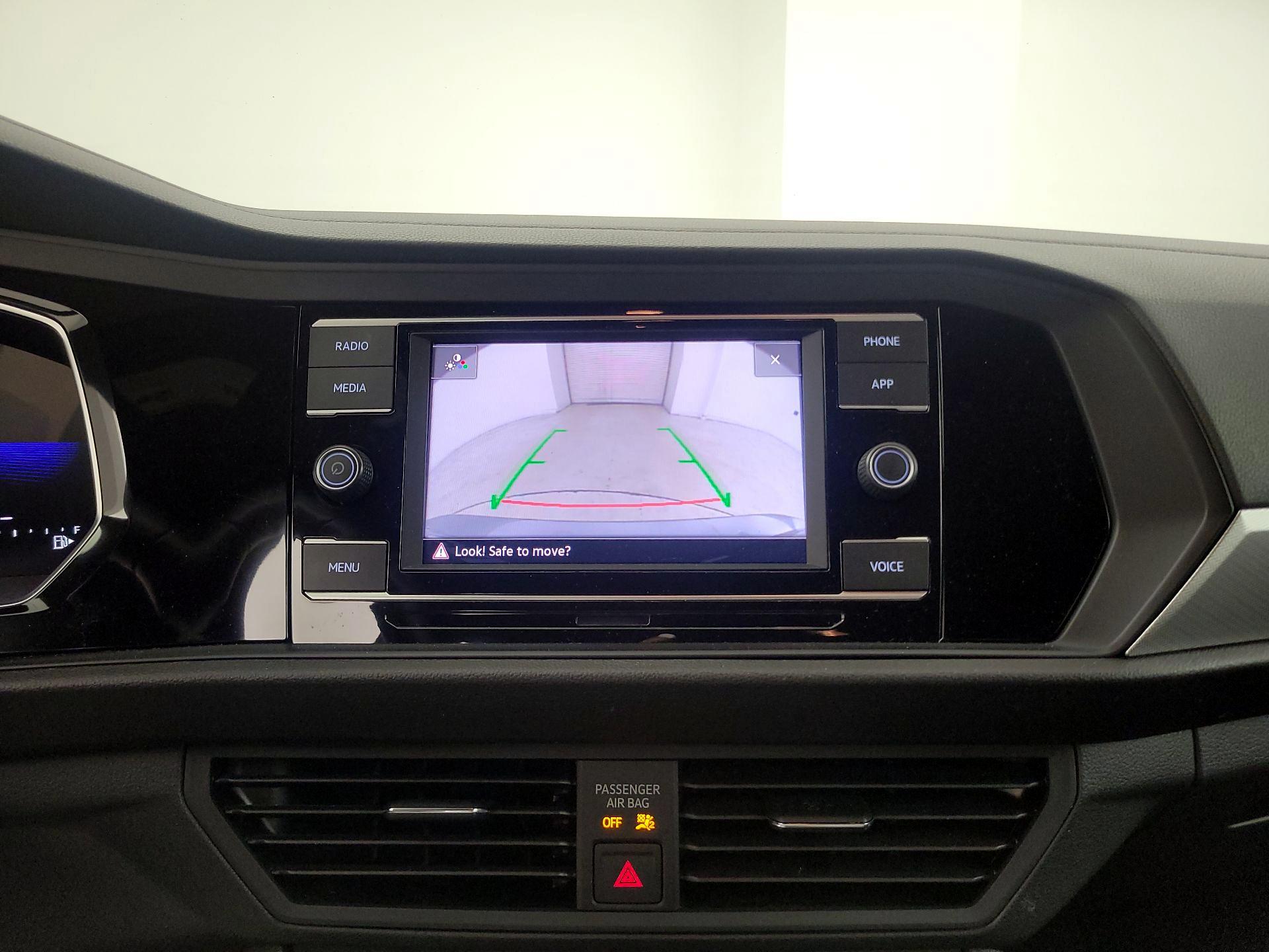 Thumbnail: 2023 Volkswagen Jetta - 14