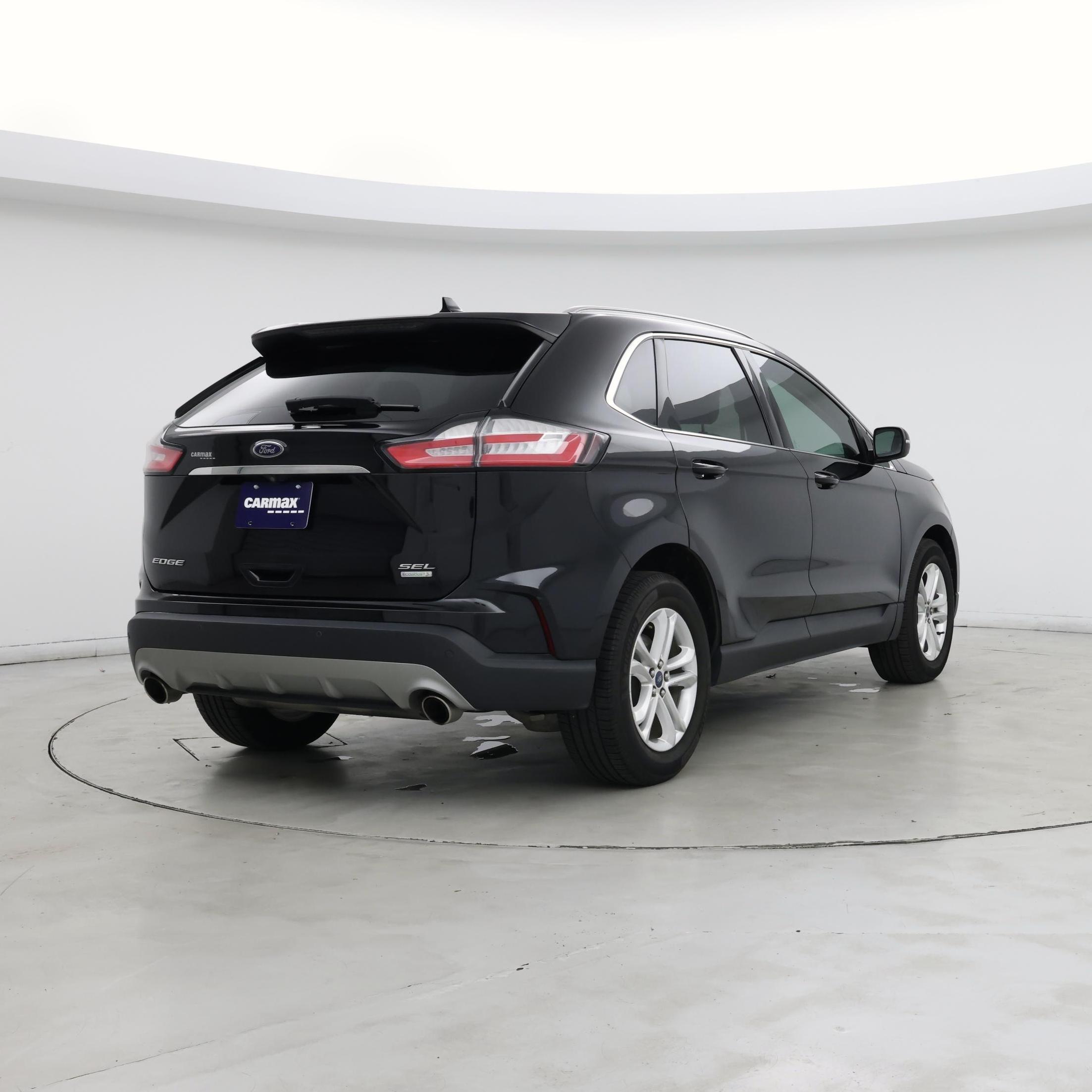 Thumbnail: 2019 Ford Edge - 8