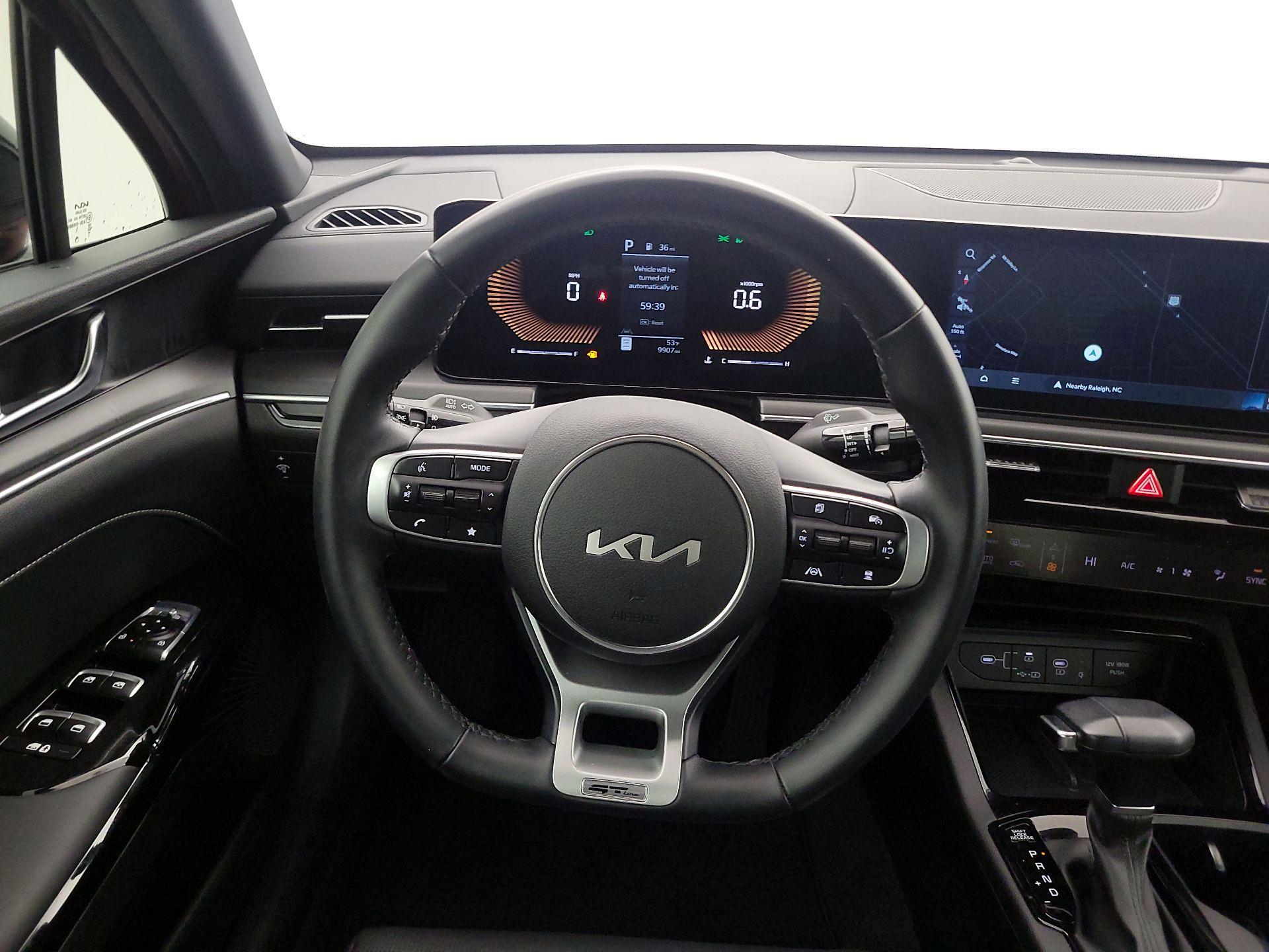 Thumbnail: 2025 Kia K5 - 10