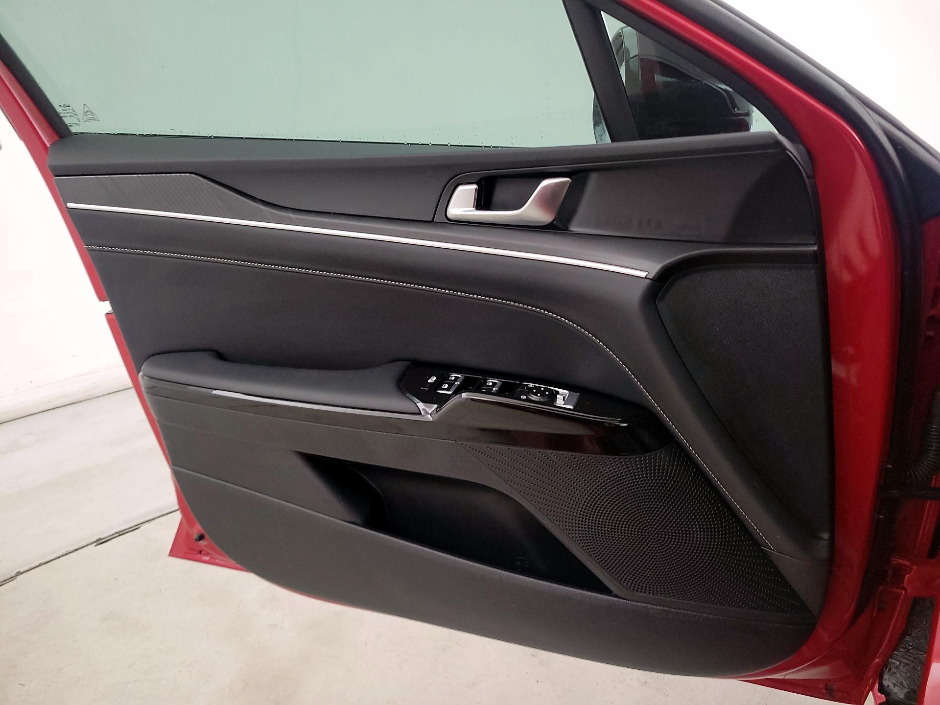 Thumbnail: 2025 Kia K5 - 12