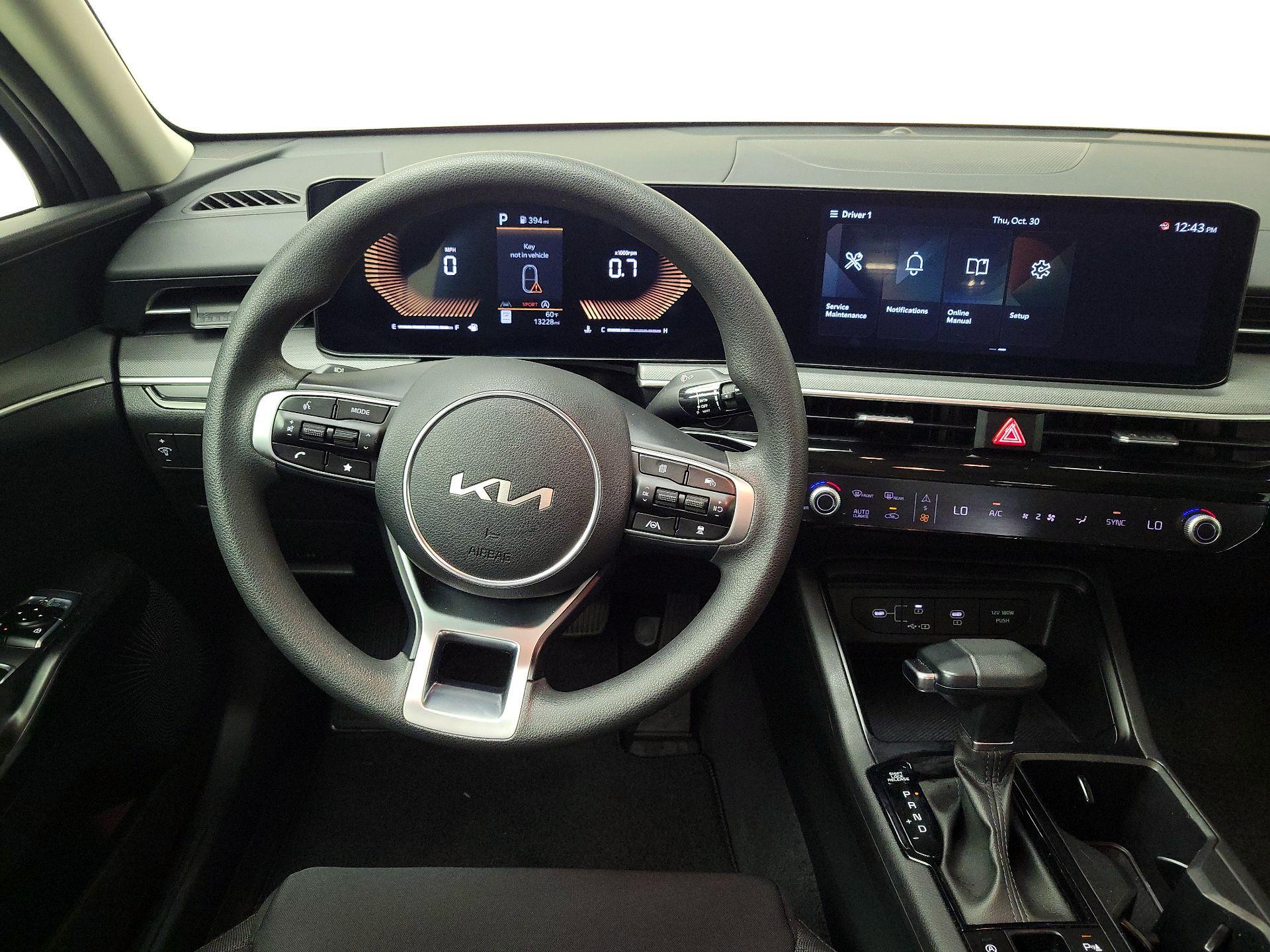 Thumbnail: 2025 Kia K5 - 10