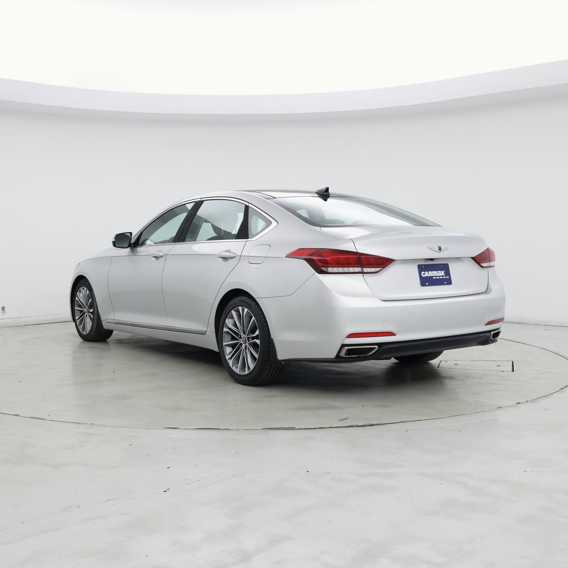 Thumbnail: 2015 Hyundai Genesis - 2