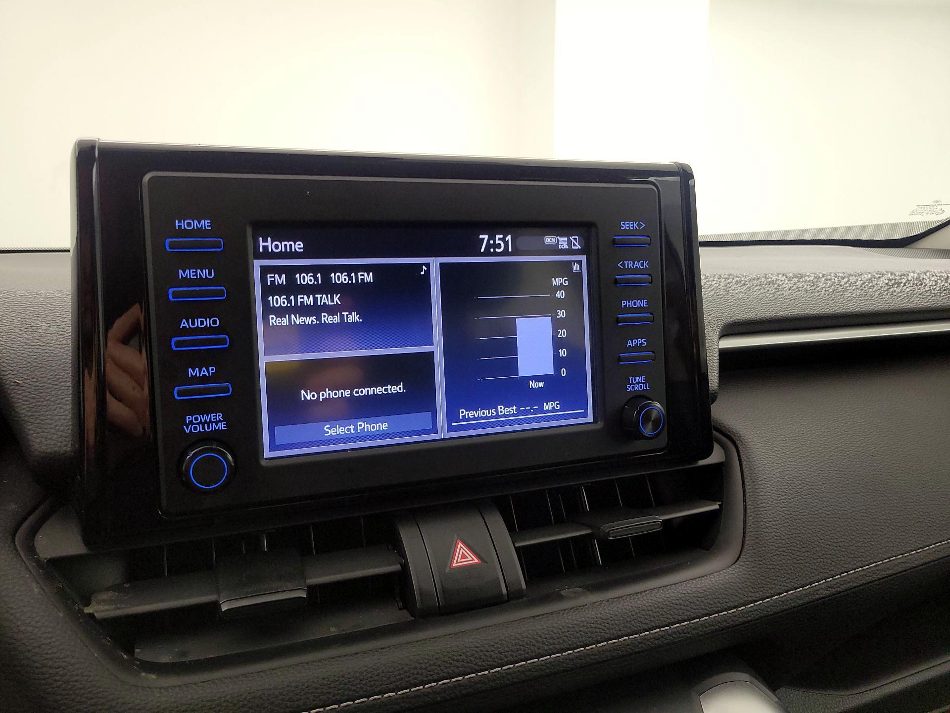 Thumbnail: 2019 Toyota RAV4 - 15