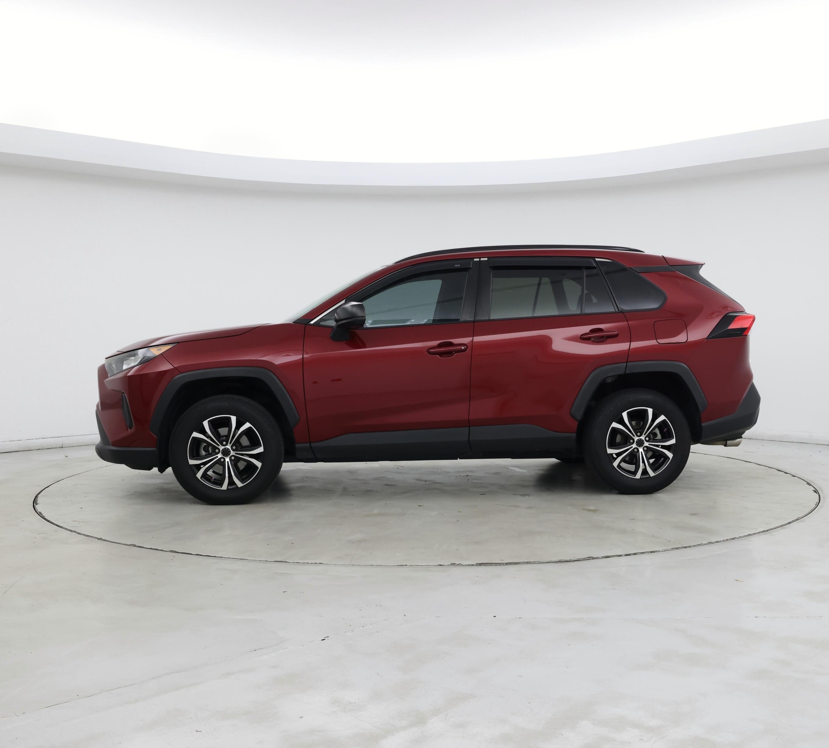 Thumbnail: 2019 Toyota RAV4 - 3