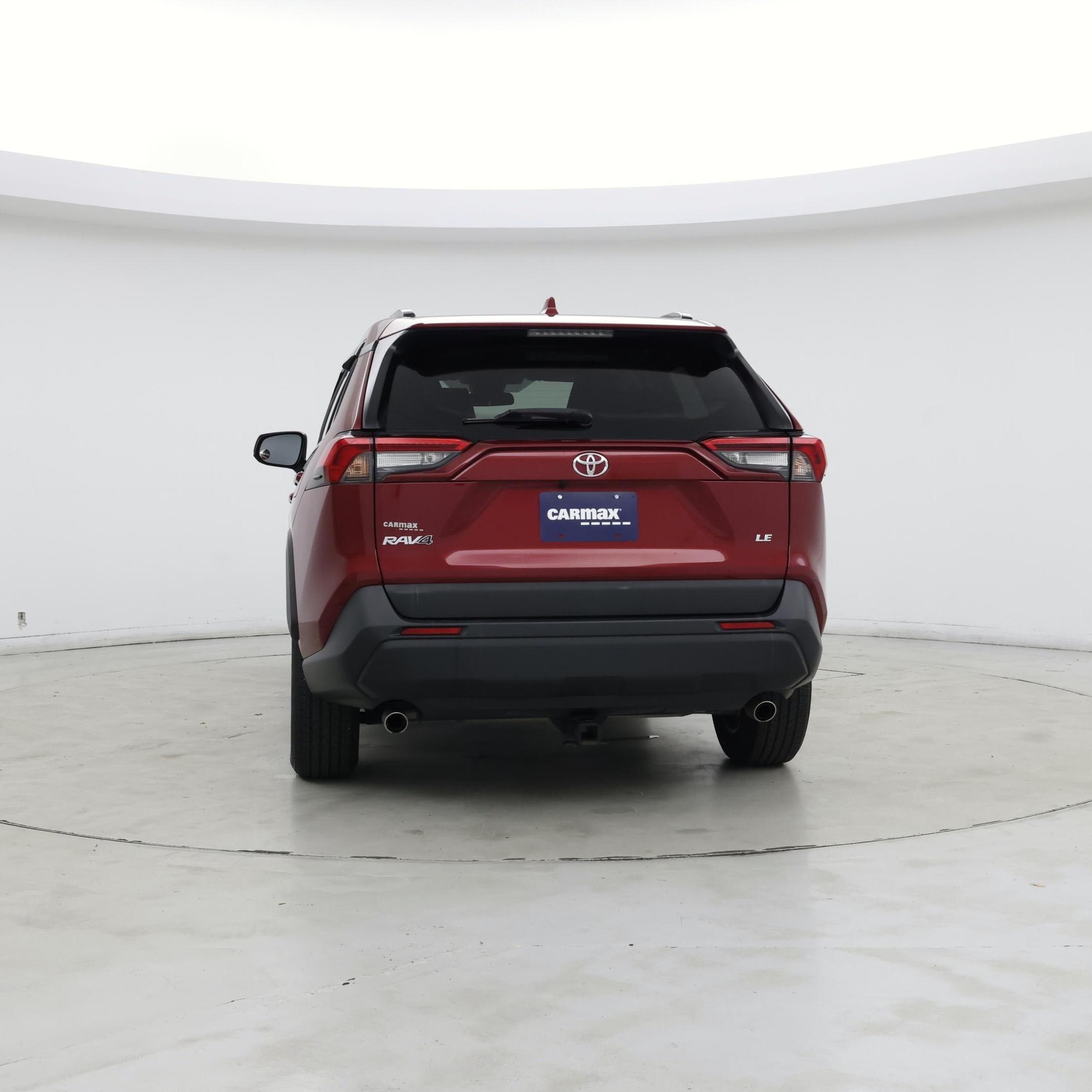 Thumbnail: 2019 Toyota RAV4 - 6