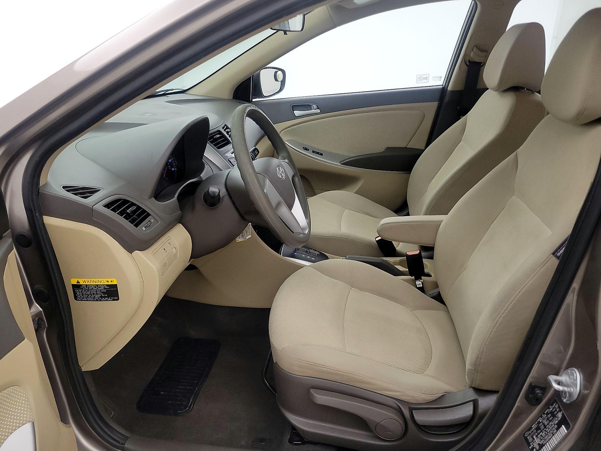 Thumbnail: 2014 Hyundai Accent - 11