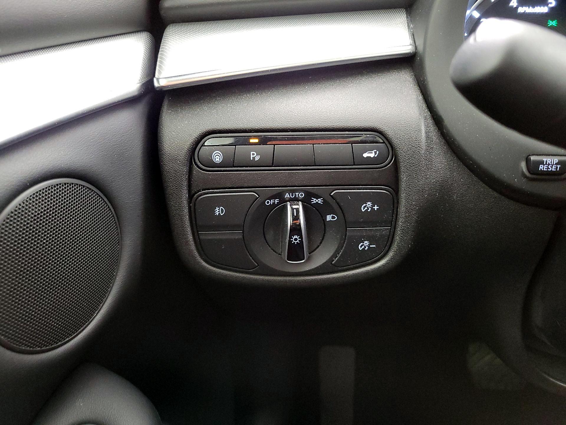 Thumbnail: 2020 INFINITI QX50 - 13