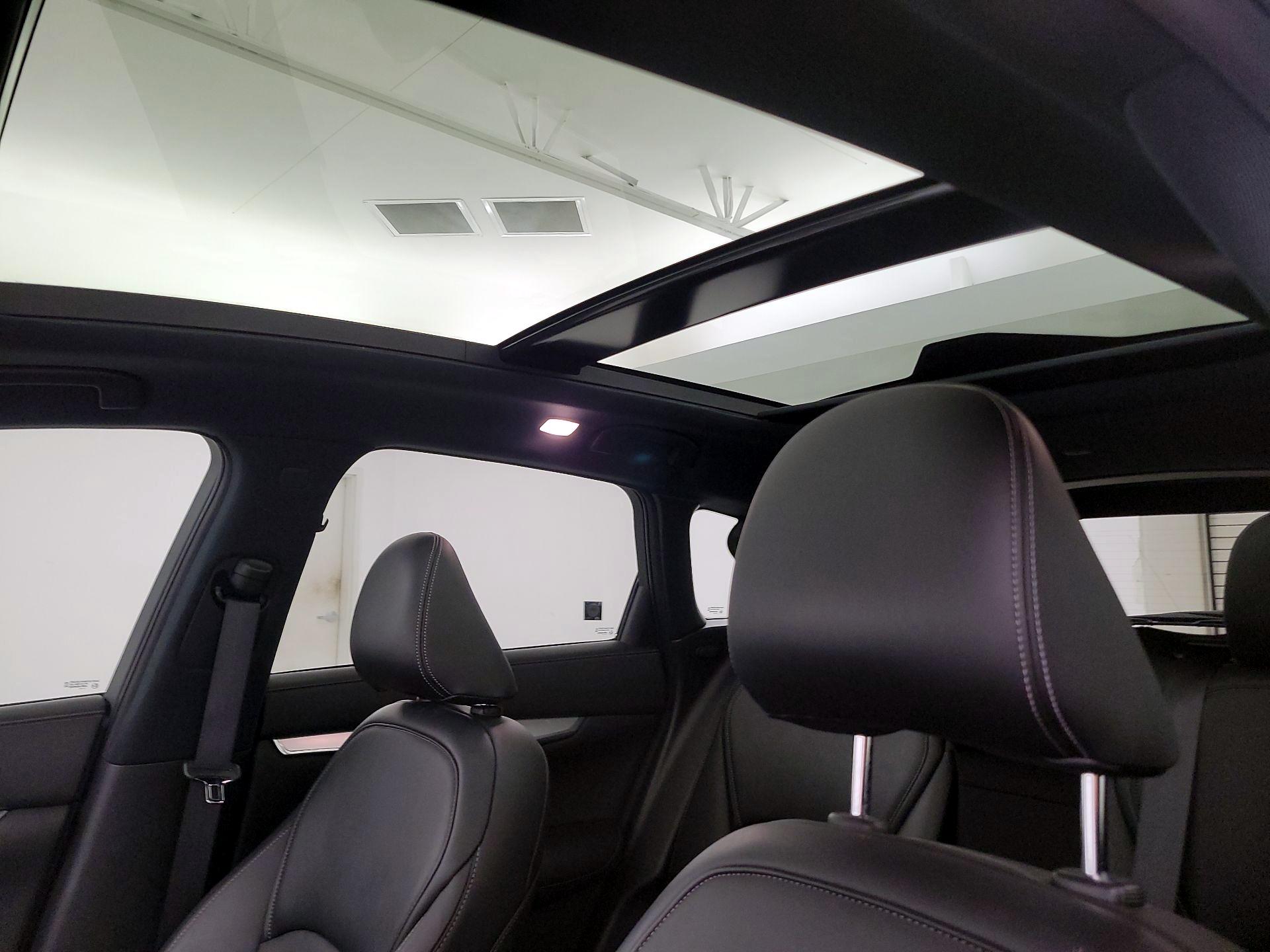 Thumbnail: 2020 INFINITI QX50 - 20