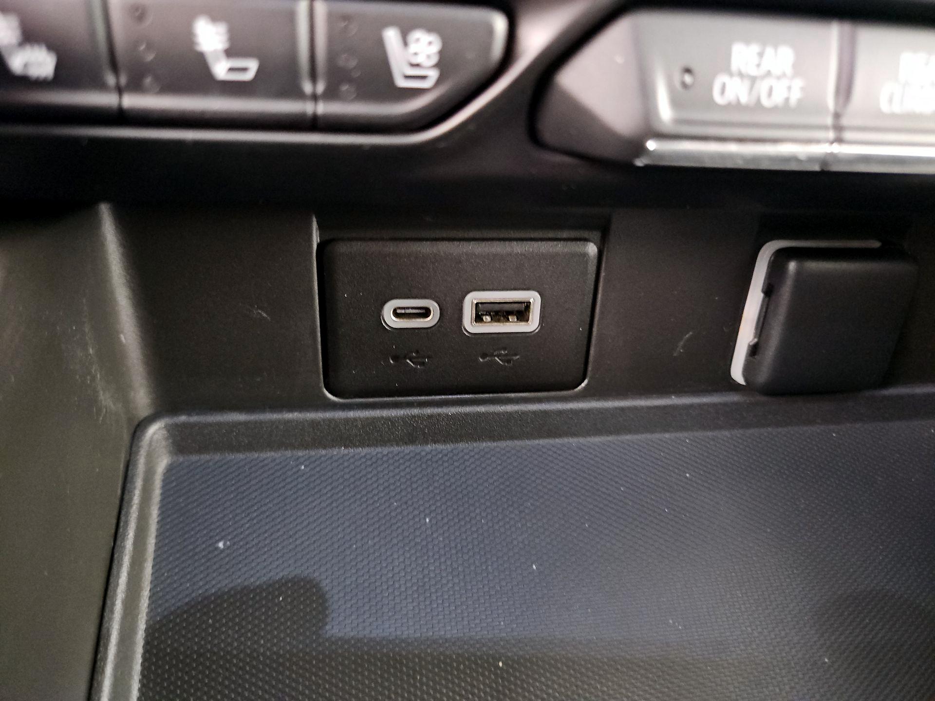 Thumbnail: 2022 Chevrolet Tahoe - 18