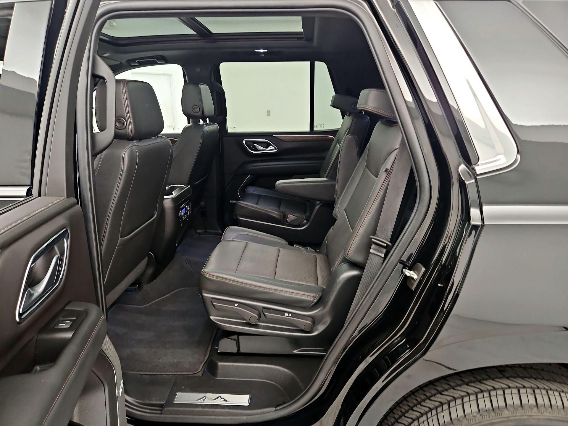 Thumbnail: 2022 Chevrolet Tahoe - 20