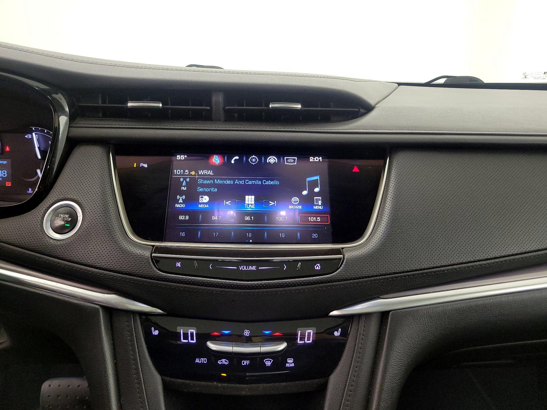 Thumbnail: 2017 Cadillac XT5 - 15