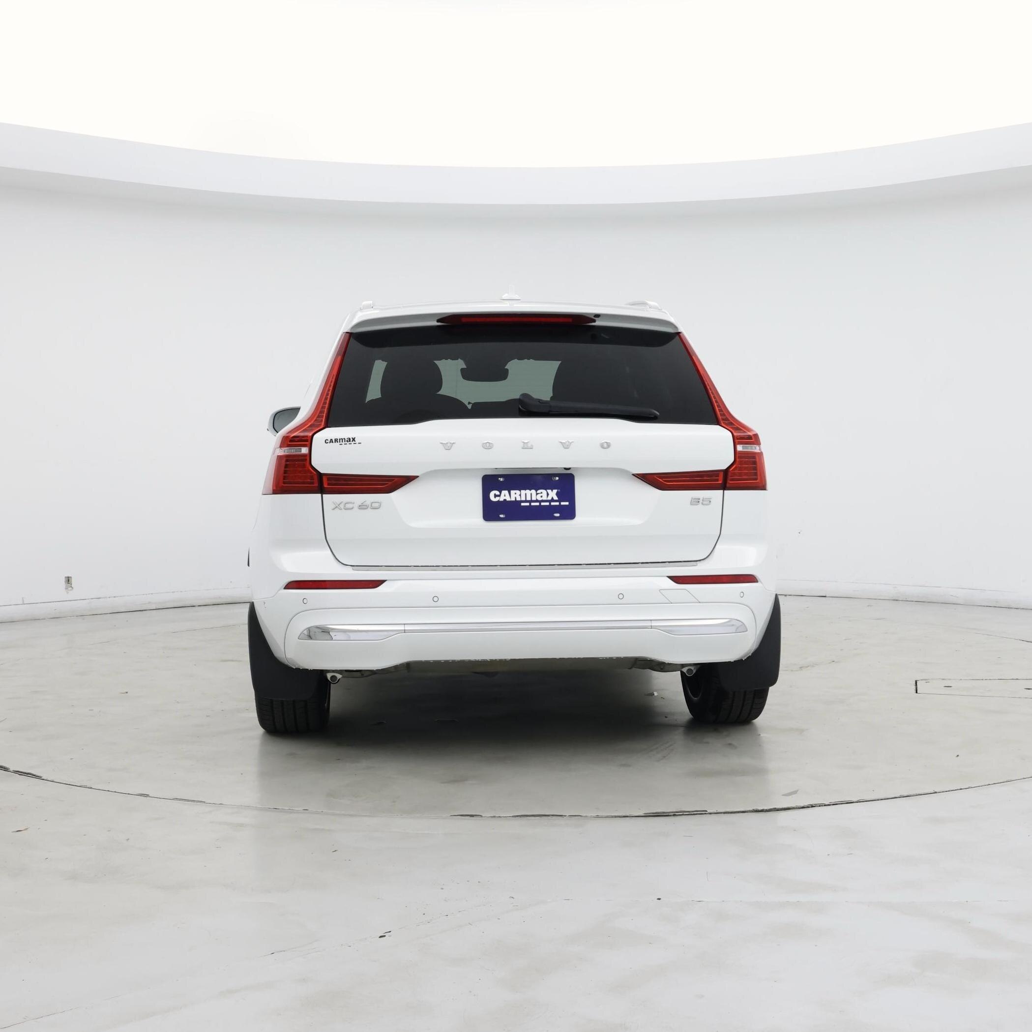 Thumbnail: 2023 Volvo XC60 - 6