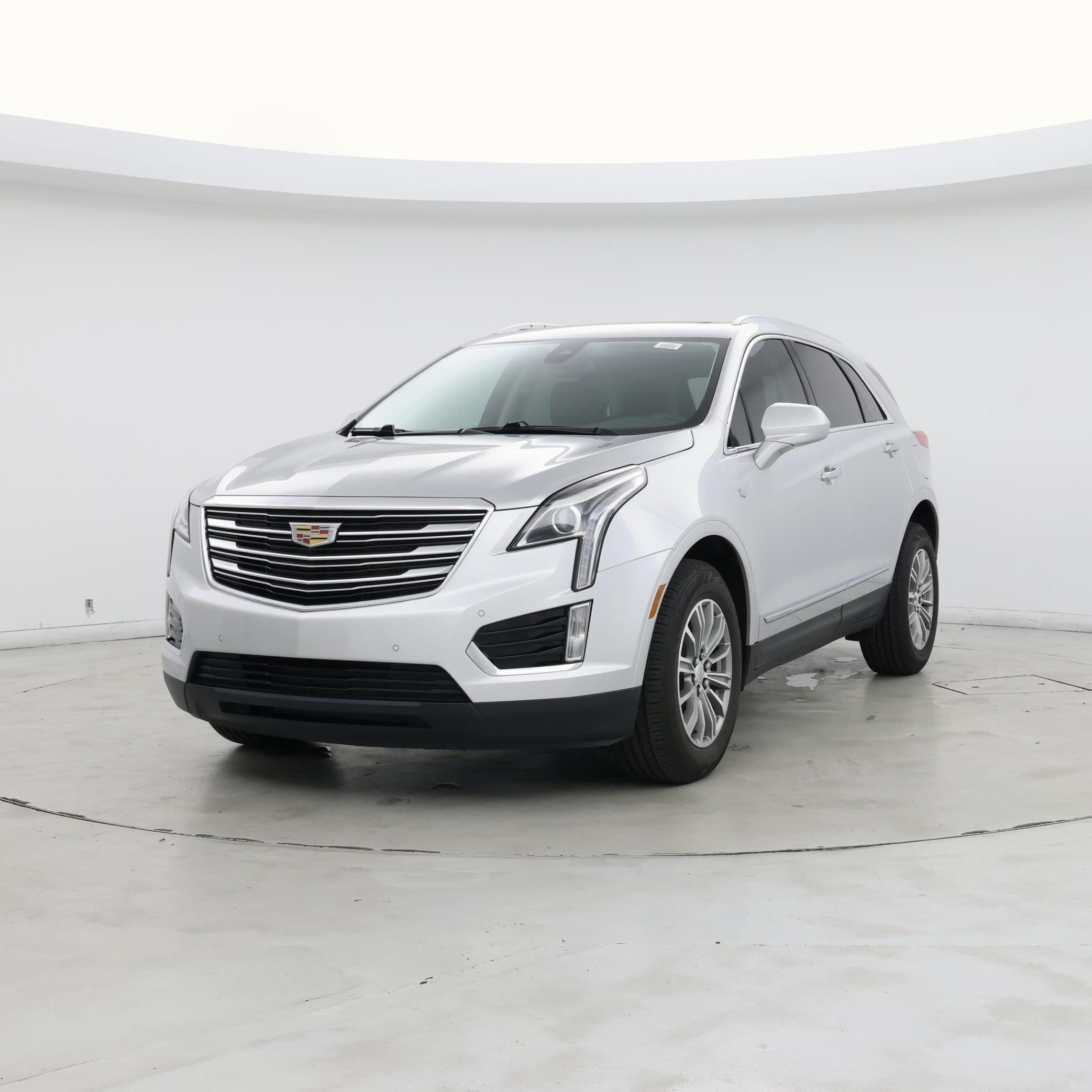 Thumbnail: 2017 Cadillac XT5 - 4