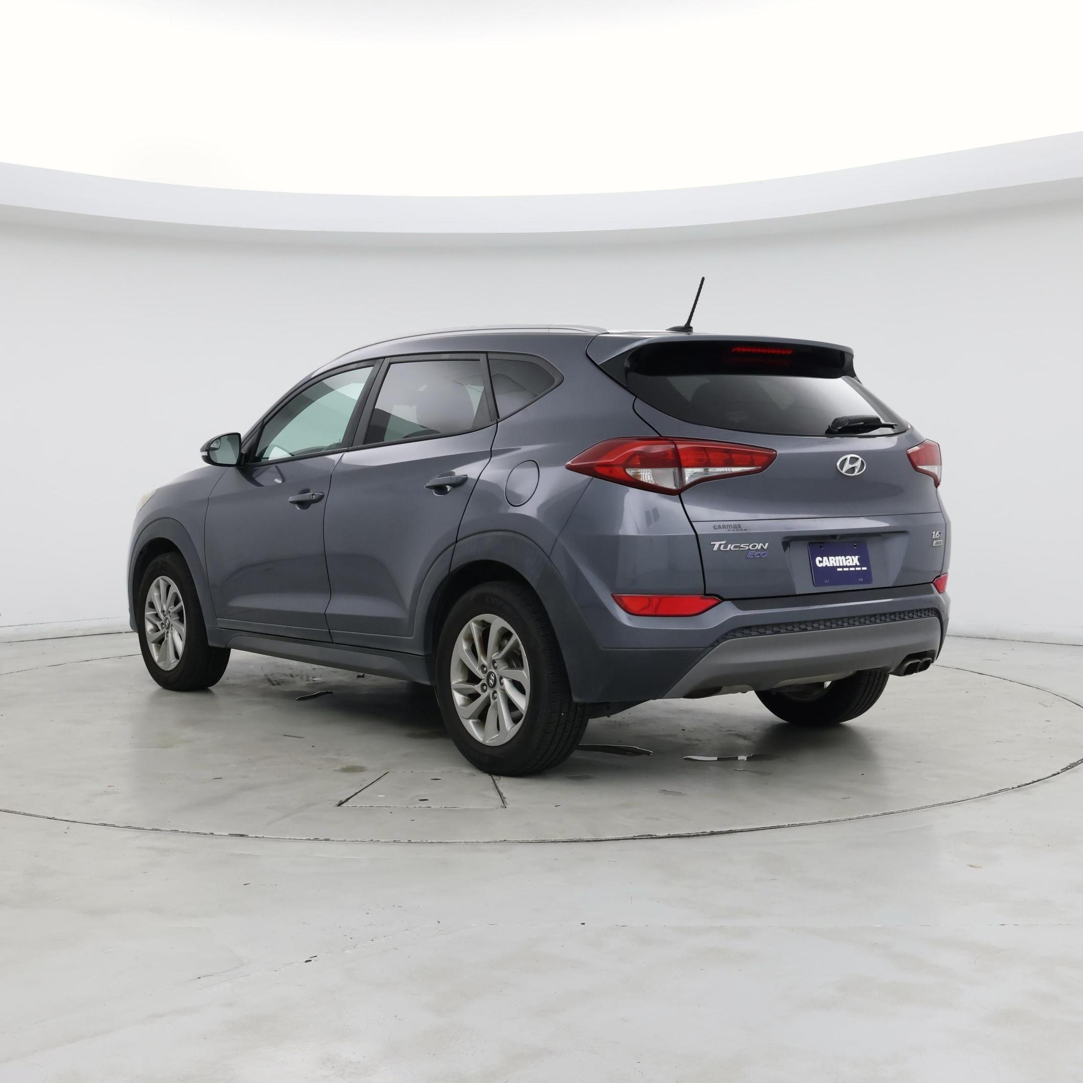 Thumbnail: 2016 Hyundai Tucson - 2